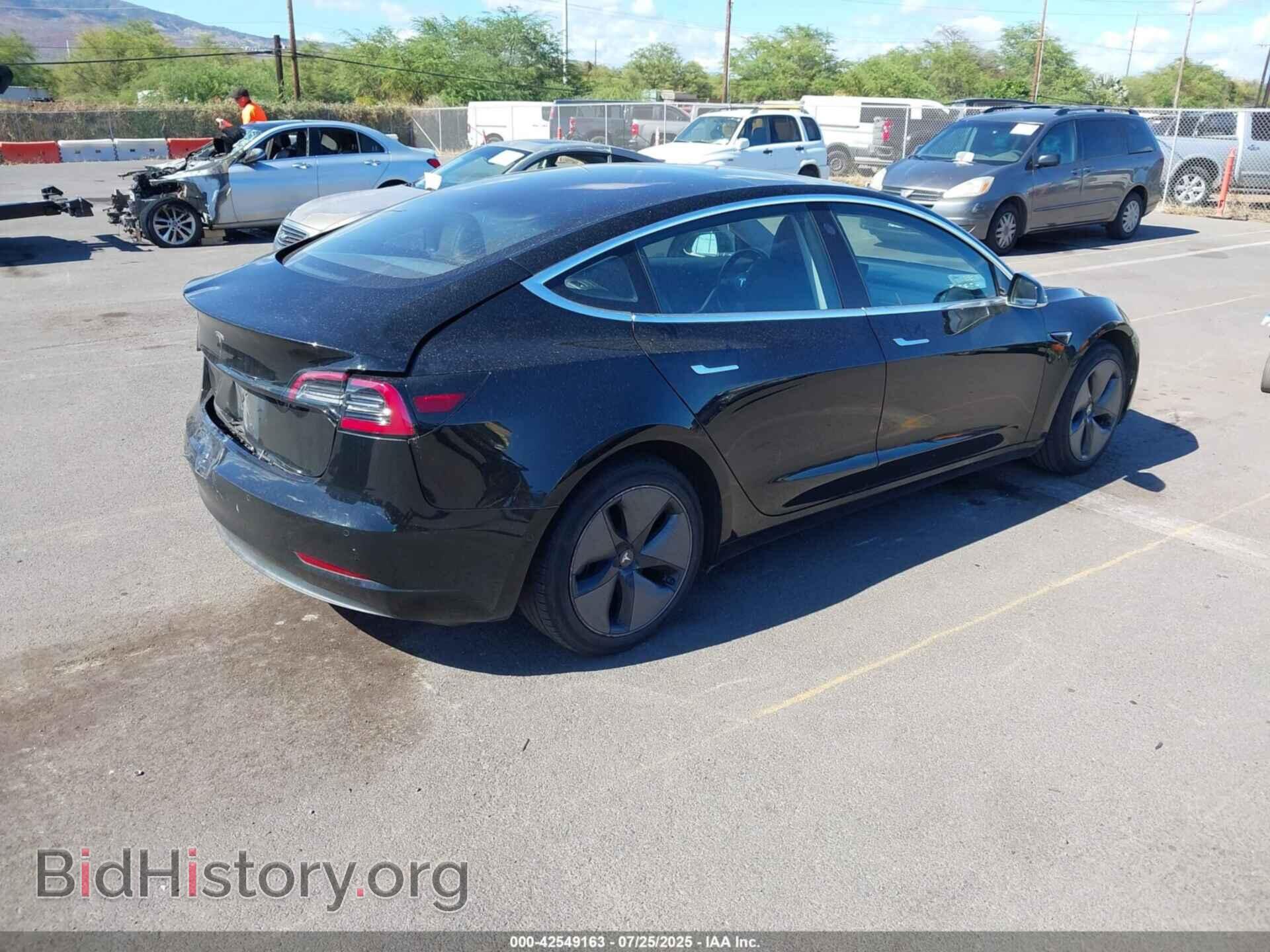 2017 TESLA MODEL 3 - VIN: 5YJ3E1EA5HF000563 - Photo 4