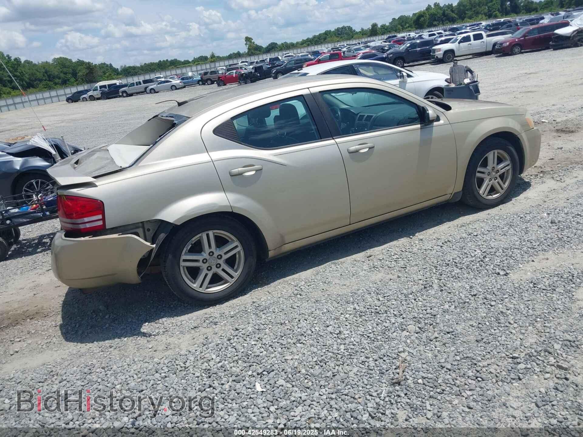2010 DODGE AVENGER - VIN: 1B3CC5FB5AN138942 - Фото 4
