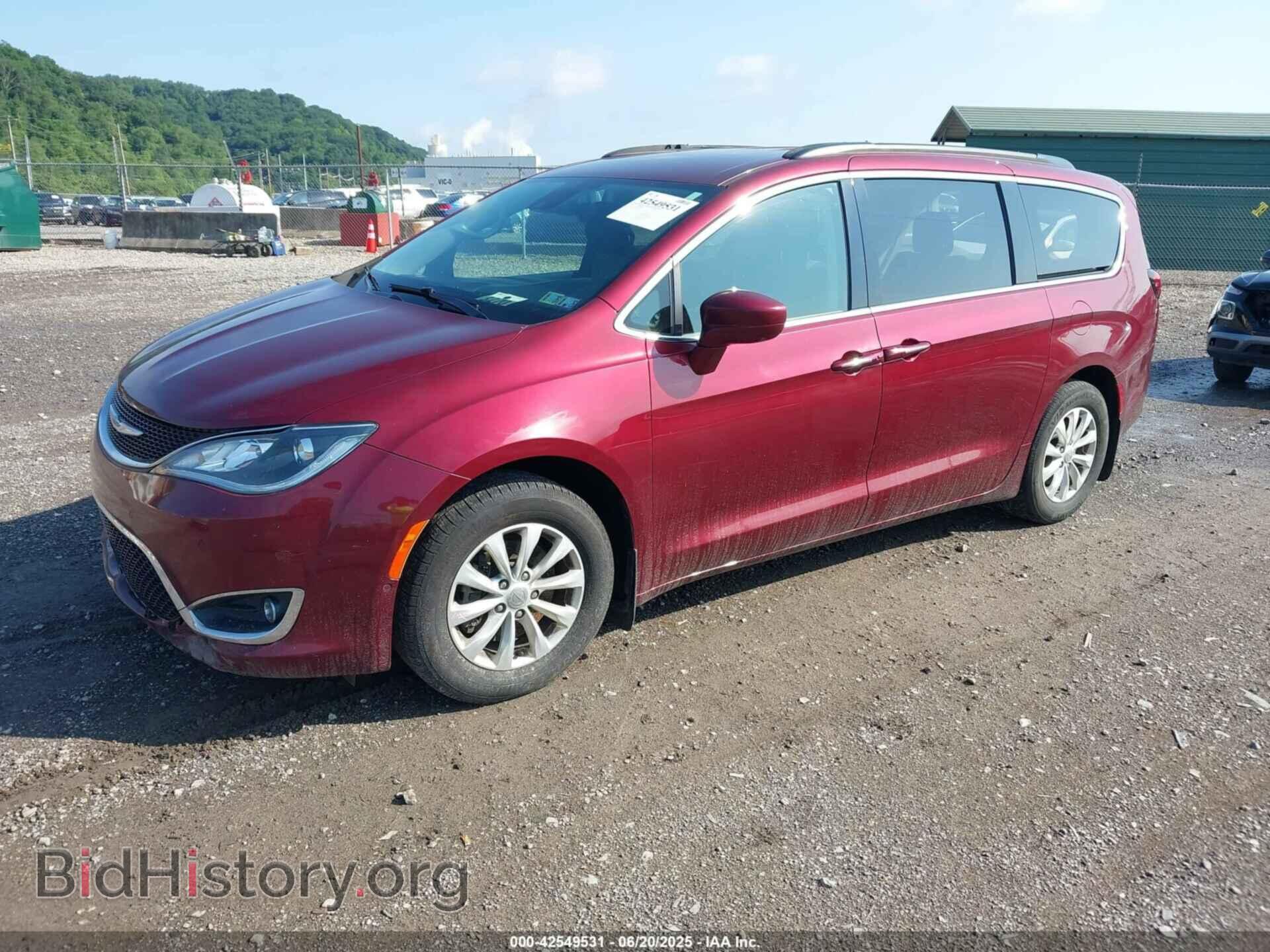 2019 CHRYSLER PACIFICA - VIN: 2C4RC1FG0KR507076 - Фото 2