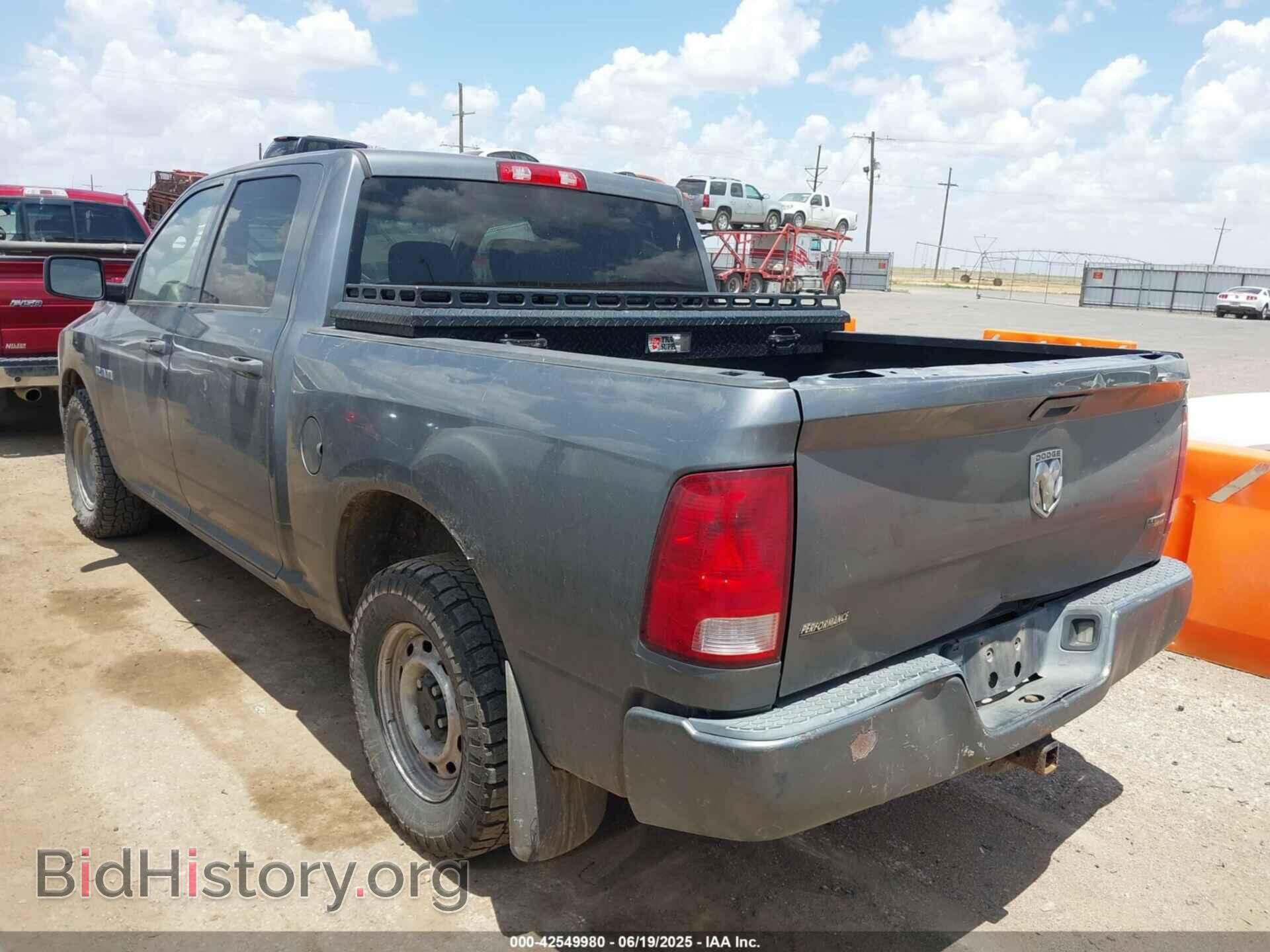 2010 DODGE RAM 1500 - VIN: 1D7RB1CP7AS156077 - Фото 3