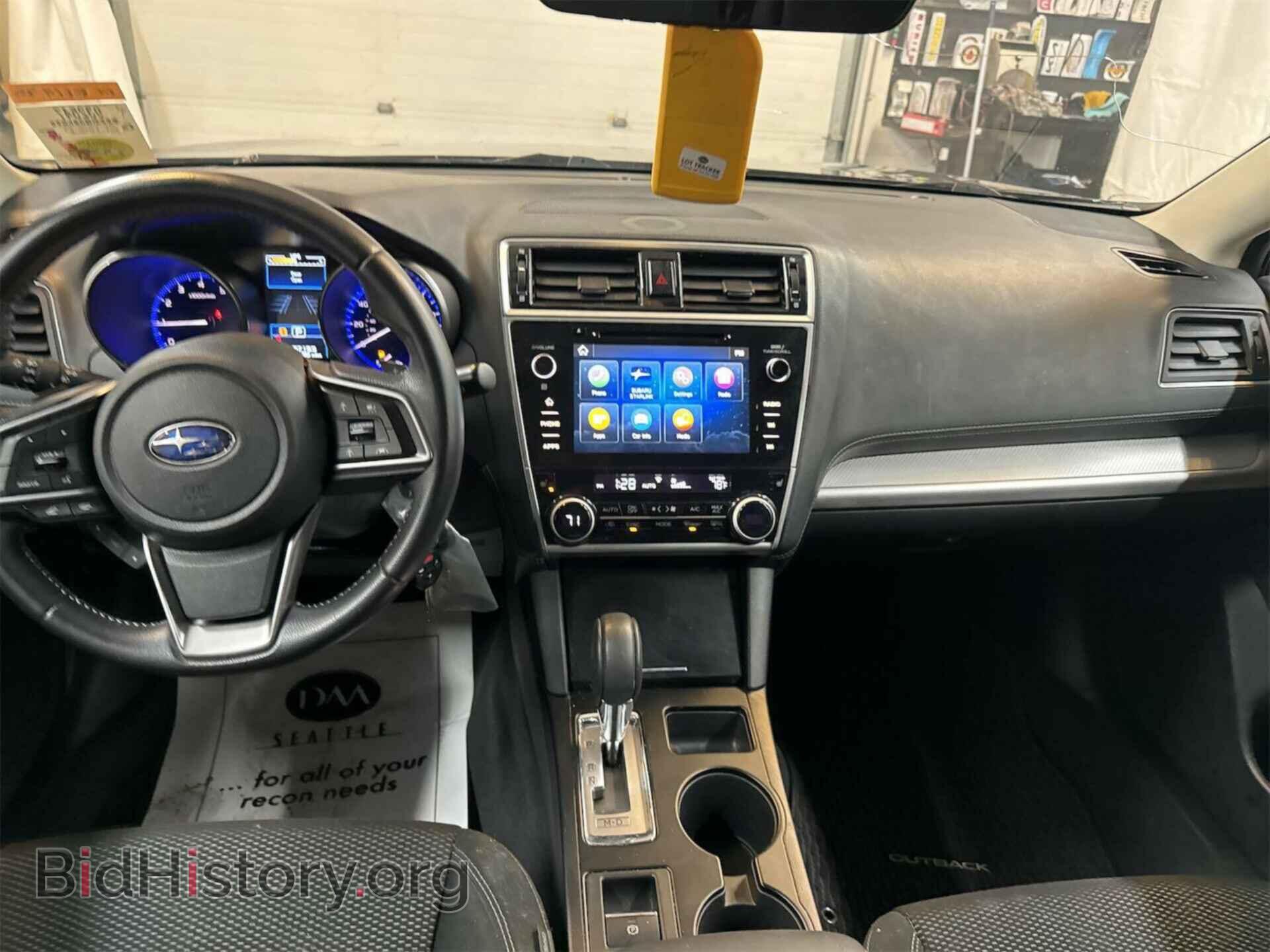 2019 SUBARU OUTBACK - VIN: 4S4BSAFCXK3247940 - Фото 9