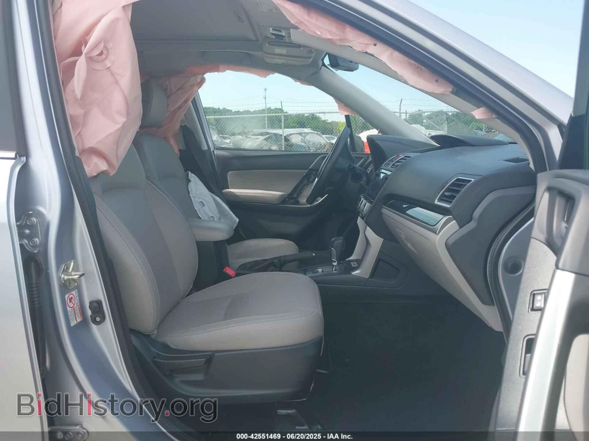 2017 SUBARU FORESTER - VIN: JF2SJAJC8HH512625 - Фото 5