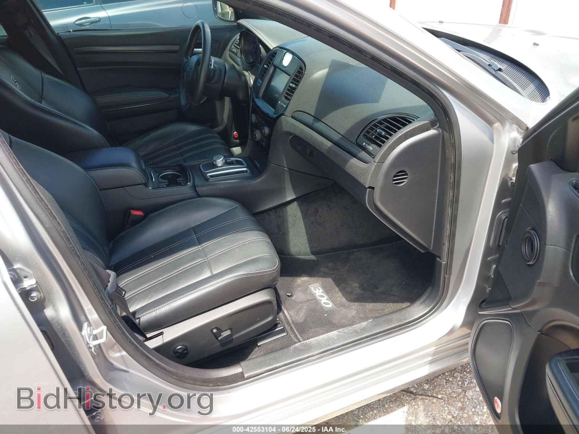 2015 CHRYSLER 300 - VIN: 2C3CCABG7FH780740 - Фото 5