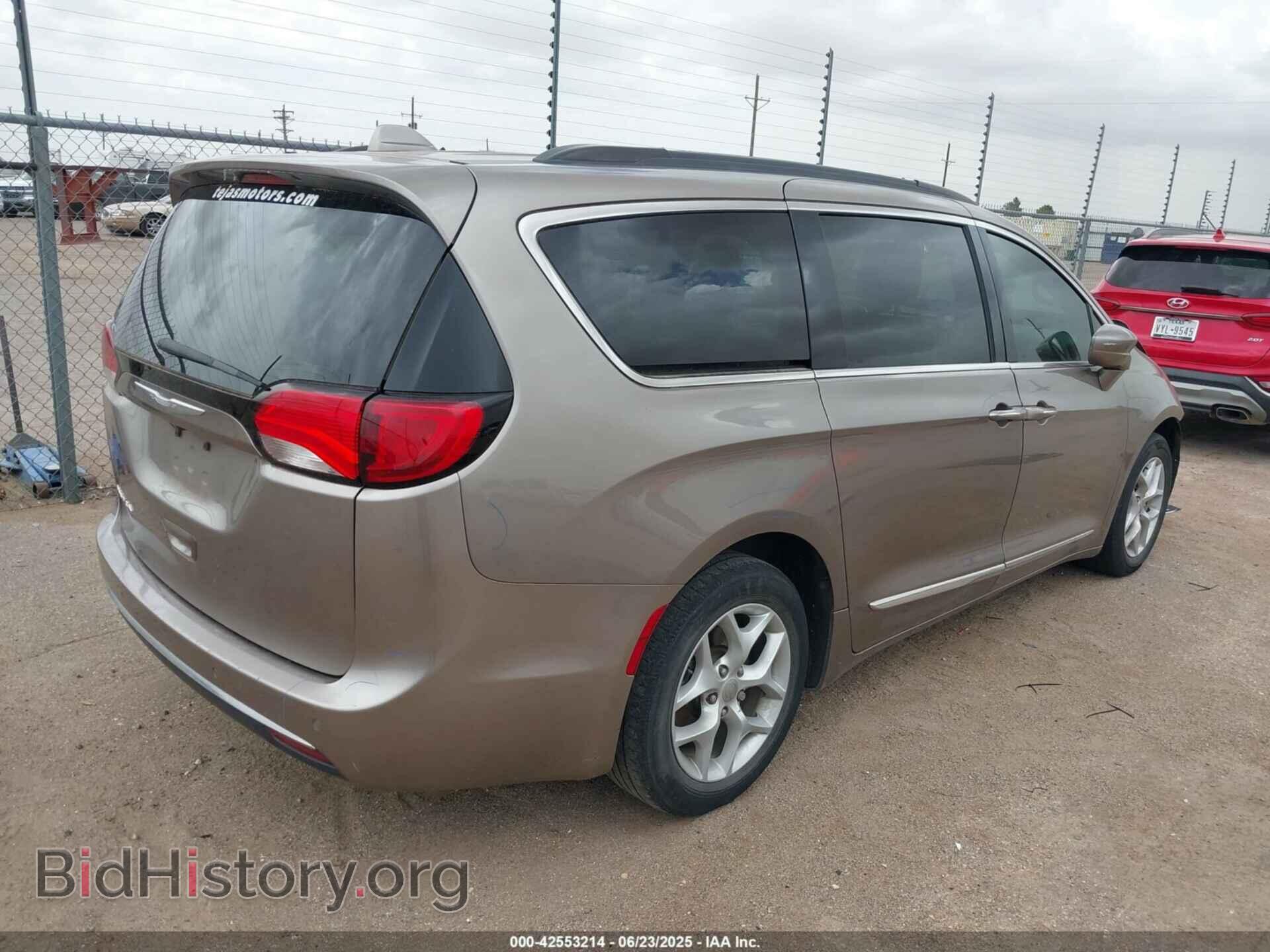 2017 CHRYSLER PACIFICA - VIN: 2C4RC1BG0HR670793 - Фото 4