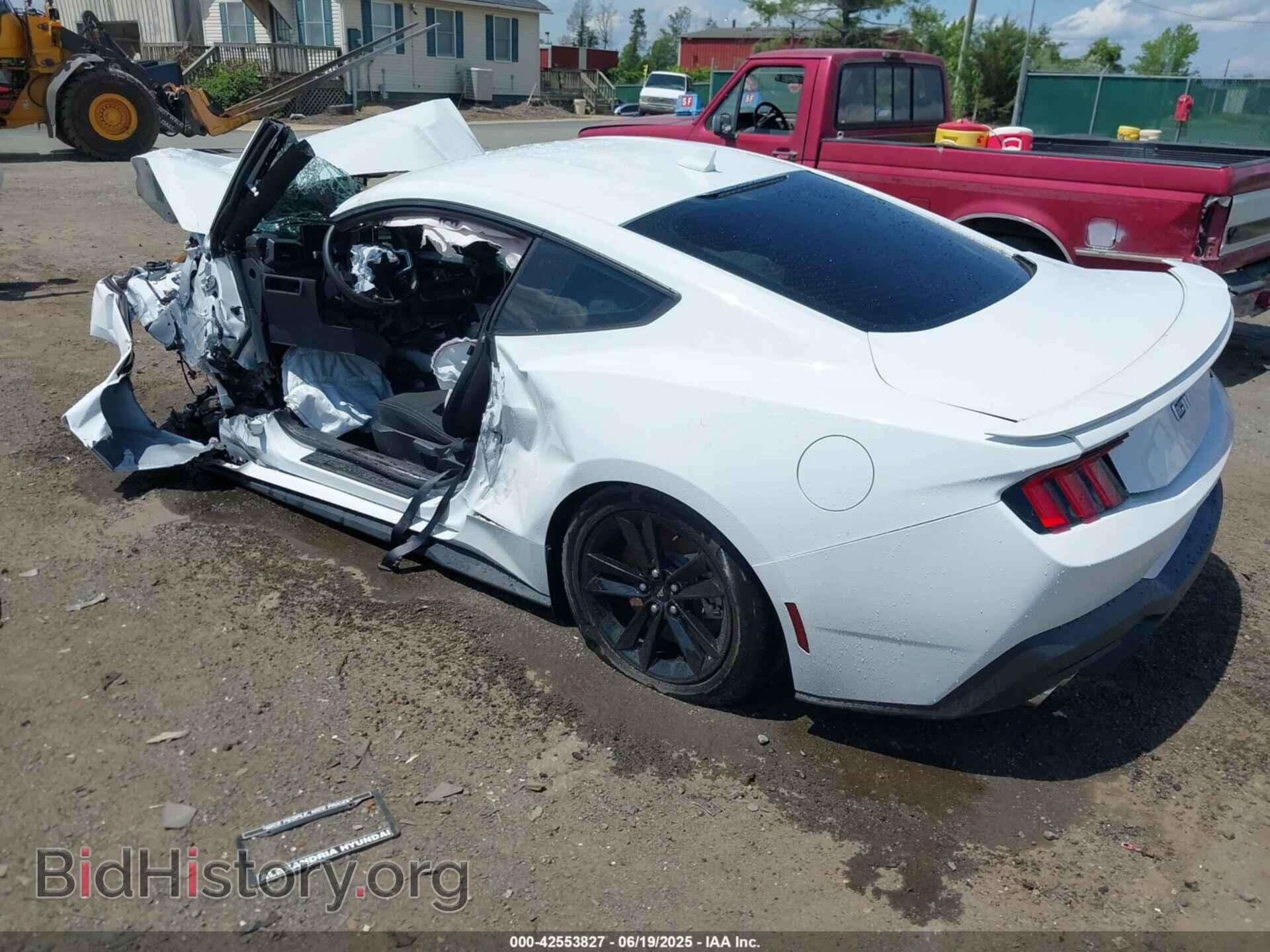 2024 FORD MUSTANG - VIN: 1FA6P8CF1R5428122 - Фото 3