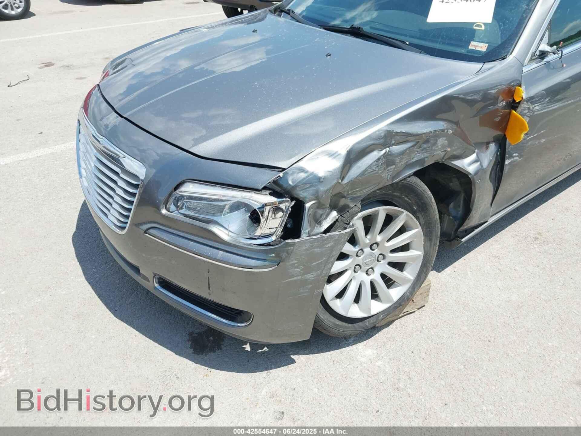 2012 CHRYSLER 300 - VIN: 2C3CCAAG0CH156730 - Фото 6
