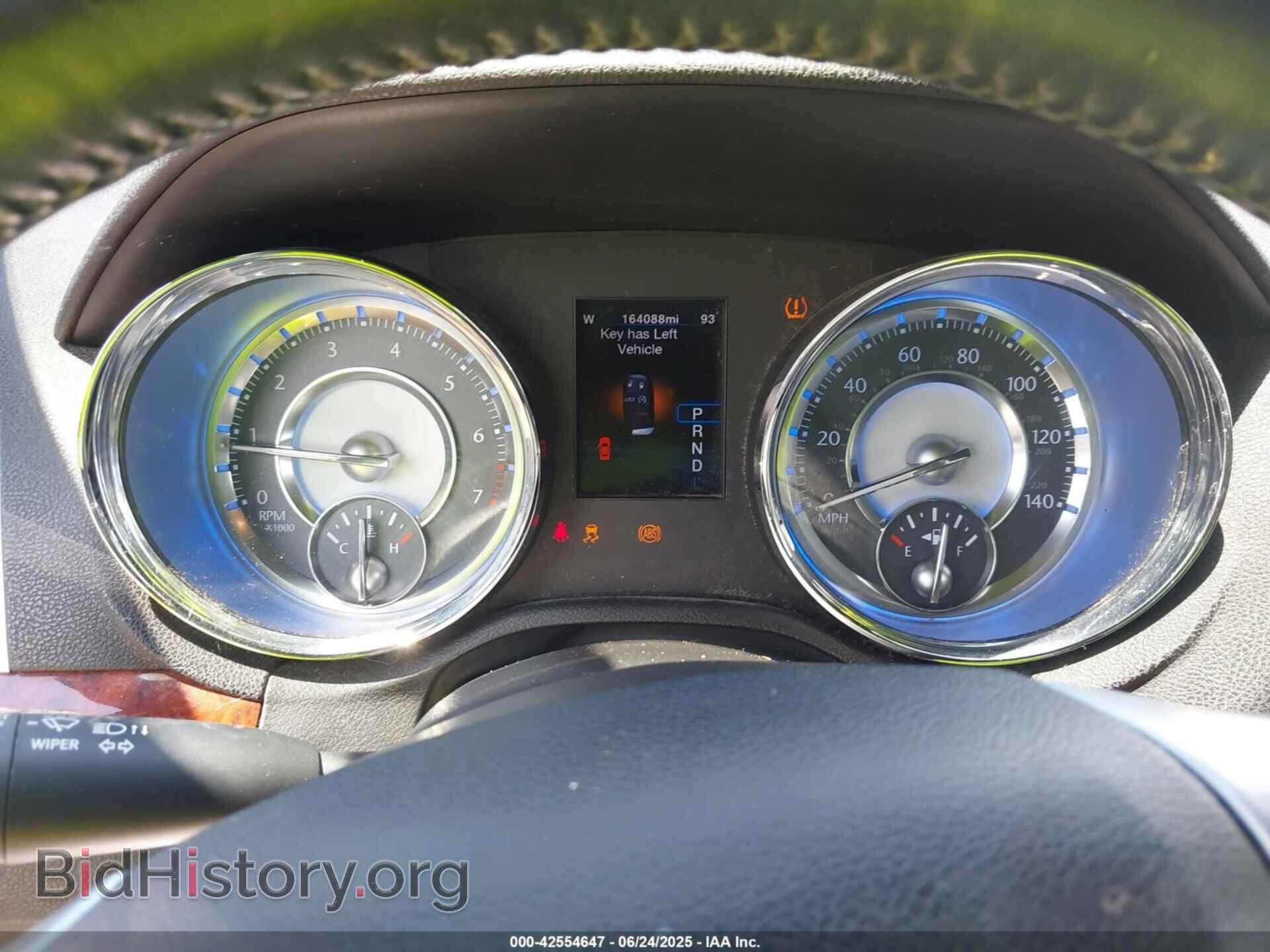 2012 CHRYSLER 300 - VIN: 2C3CCAAG0CH156730 - Фото 7