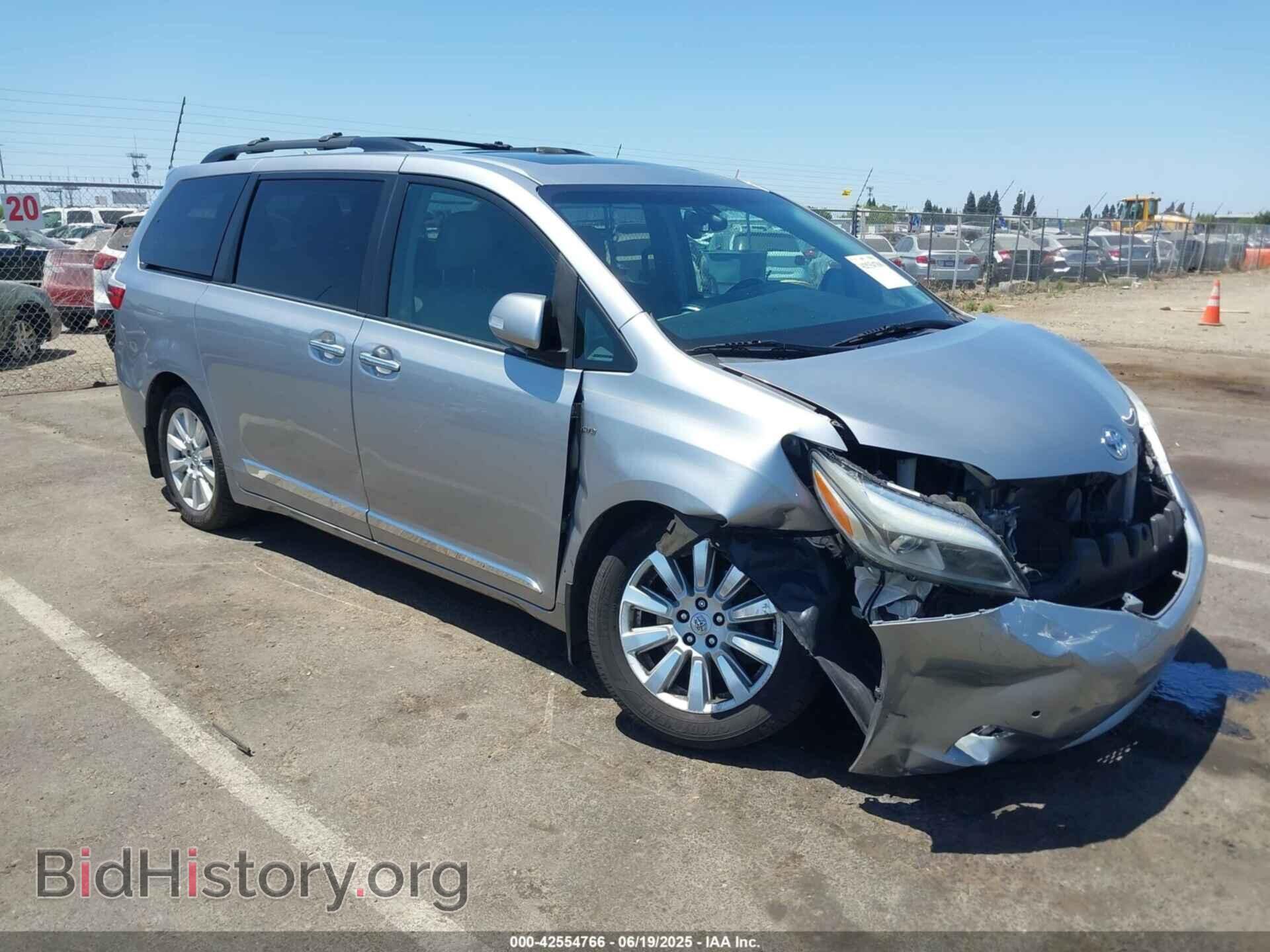 Photo 5TDDZ3DC6HS188030 - TOYOTA SIENNA 2017