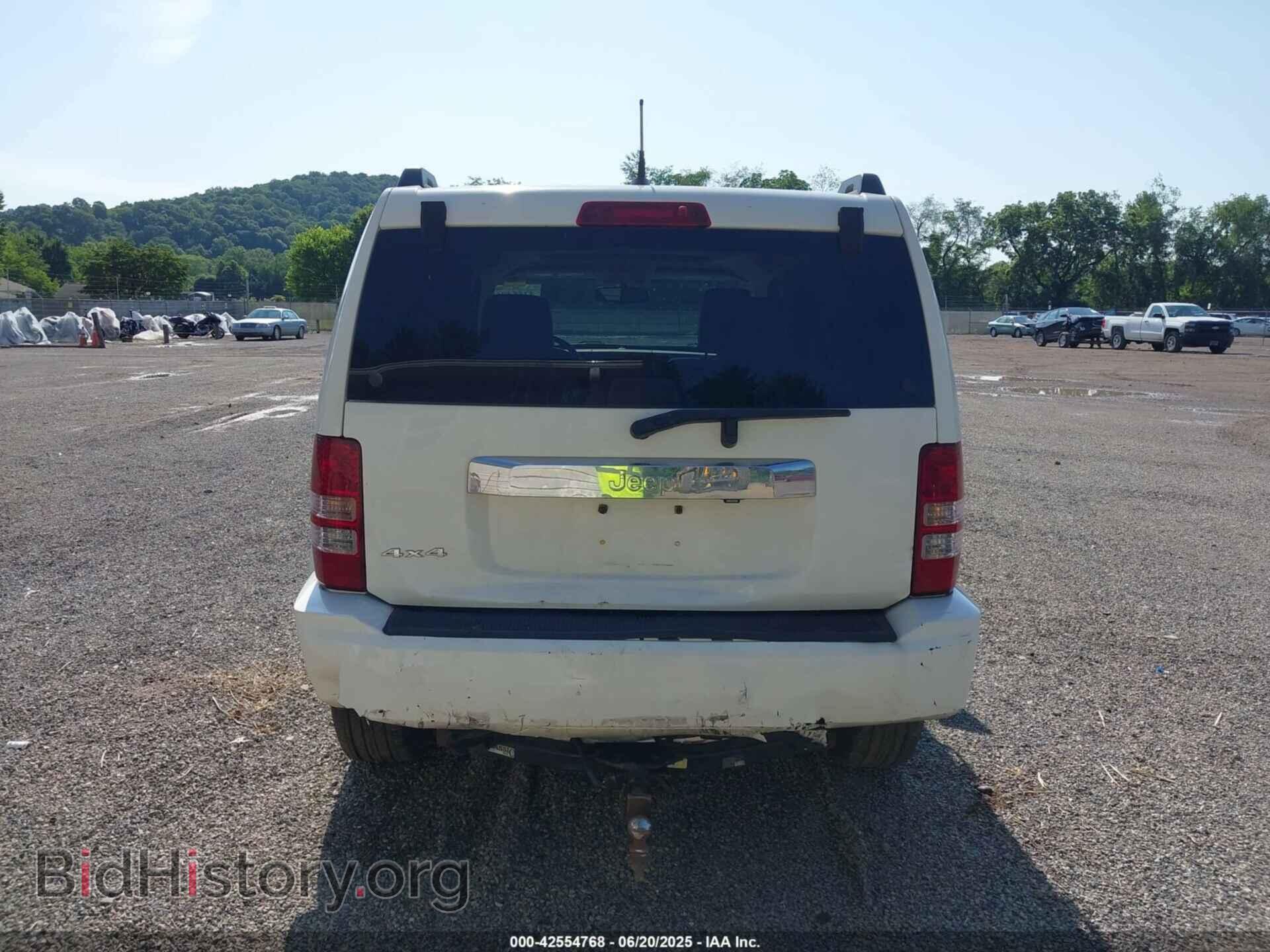 2009 JEEP LIBERTY - VIN: 1J8GN58K79W533470 - Фото 16