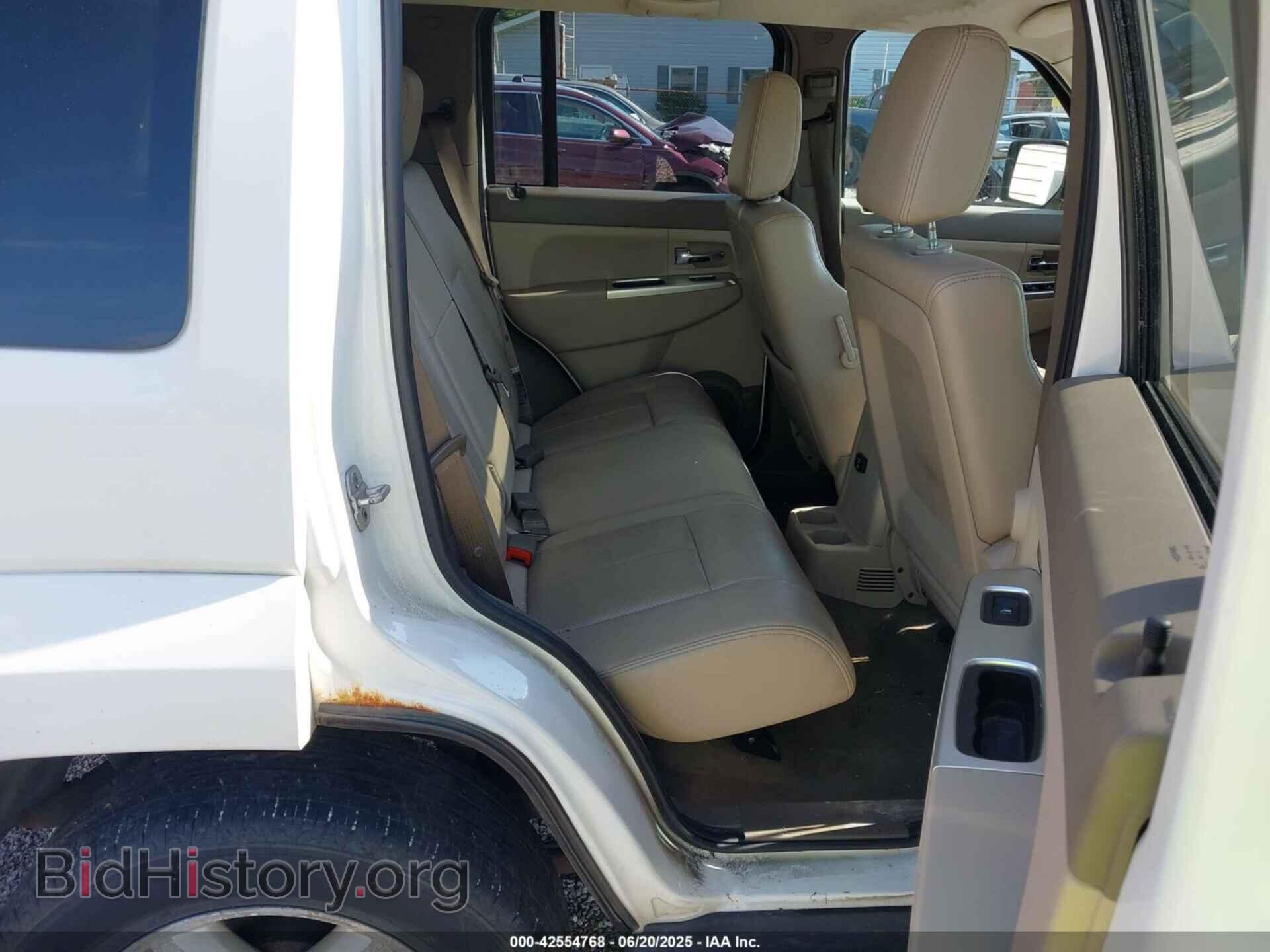 2009 JEEP LIBERTY - VIN: 1J8GN58K79W533470 - Фото 8