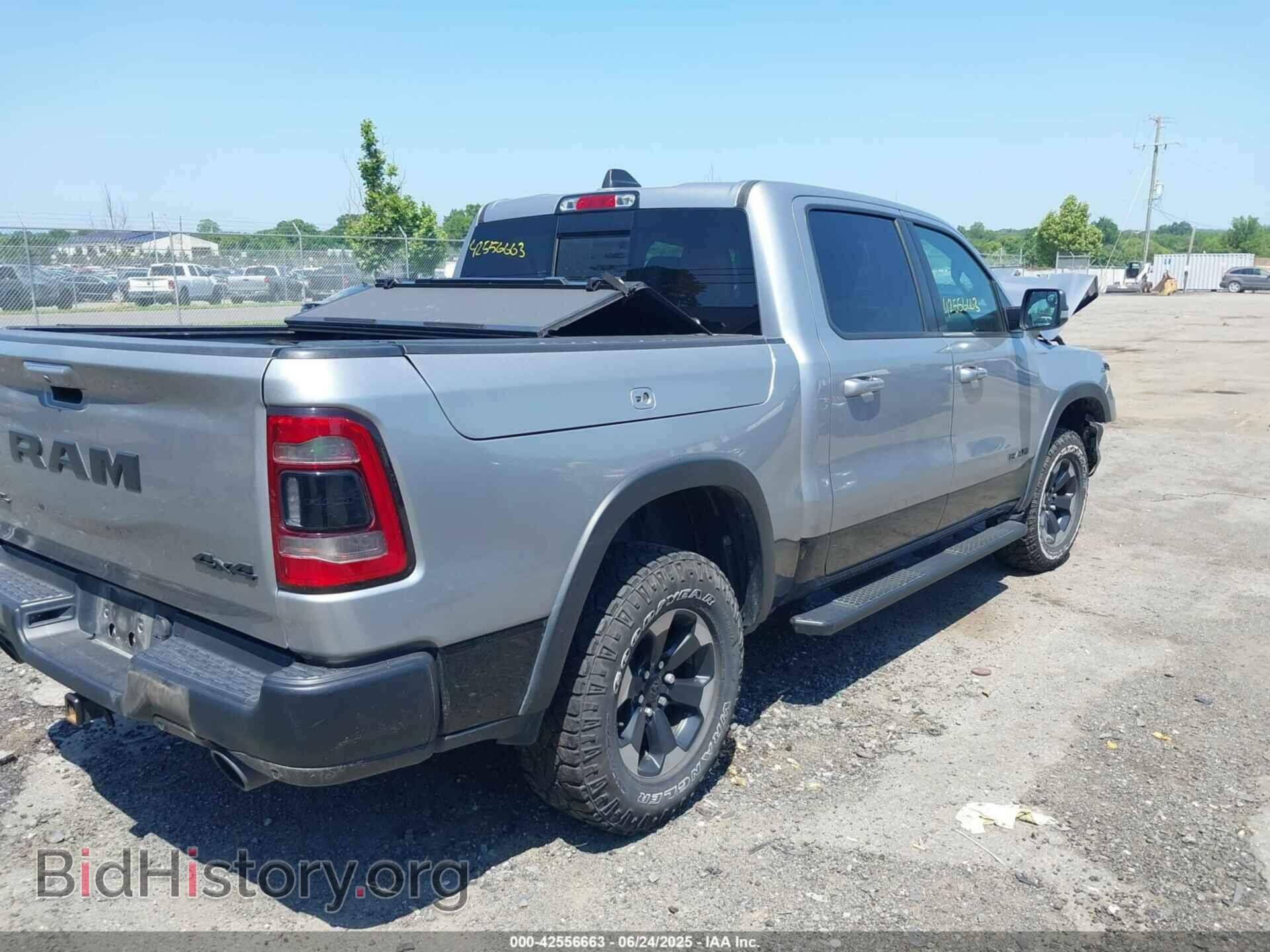 2019 RAM 1500 - VIN: 1C6SRFLT8KN797618 - Фото 4
