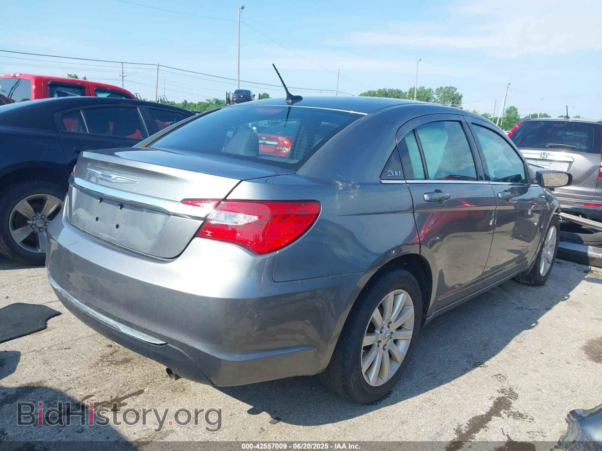 2013 CHRYSLER 200 - VIN: 1C3CCBBB3DN649562 - Фото 4