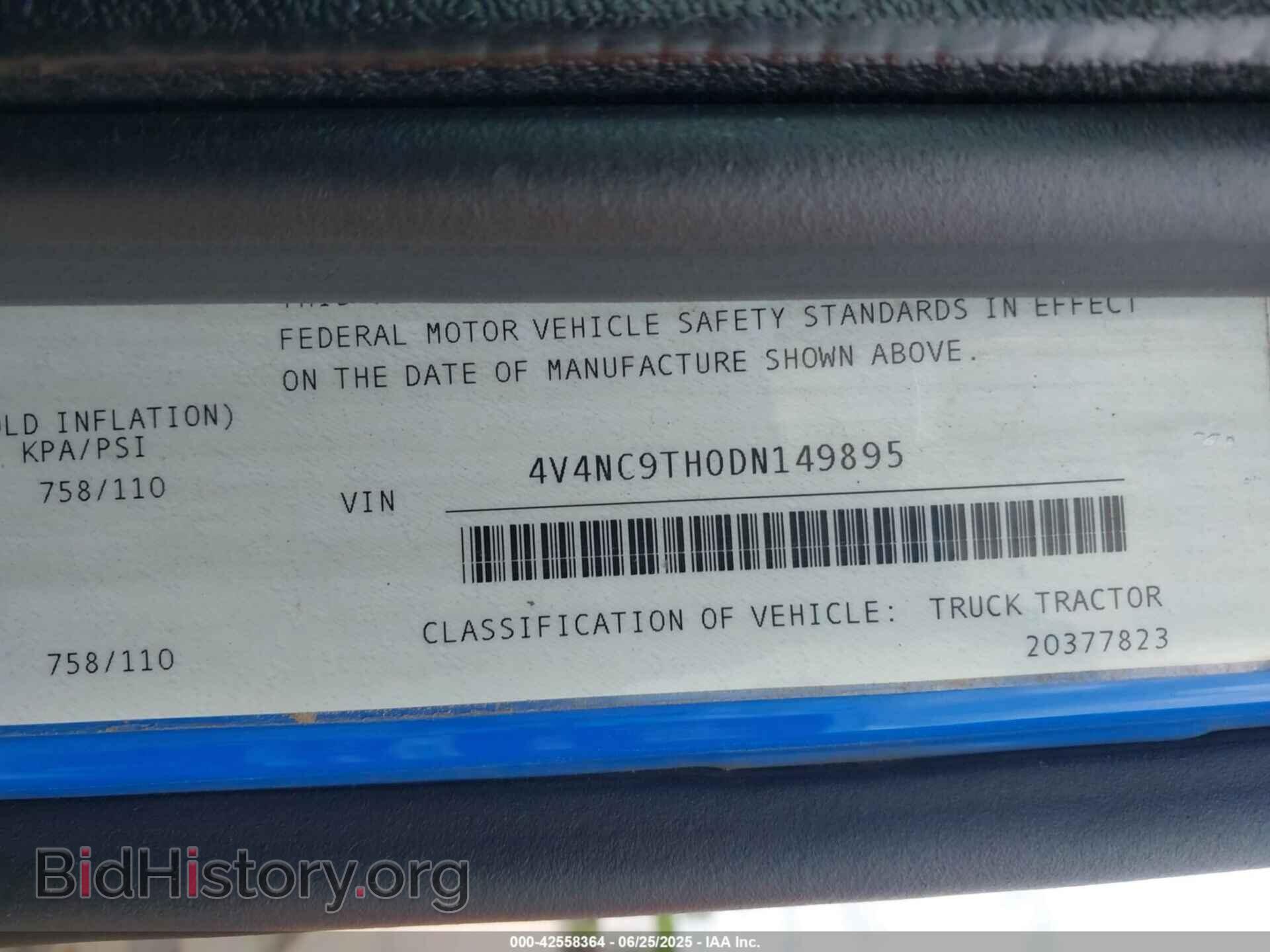 2013 VOLVO VN - VIN: 4V4NC9TH0DN149895 - Фото 8