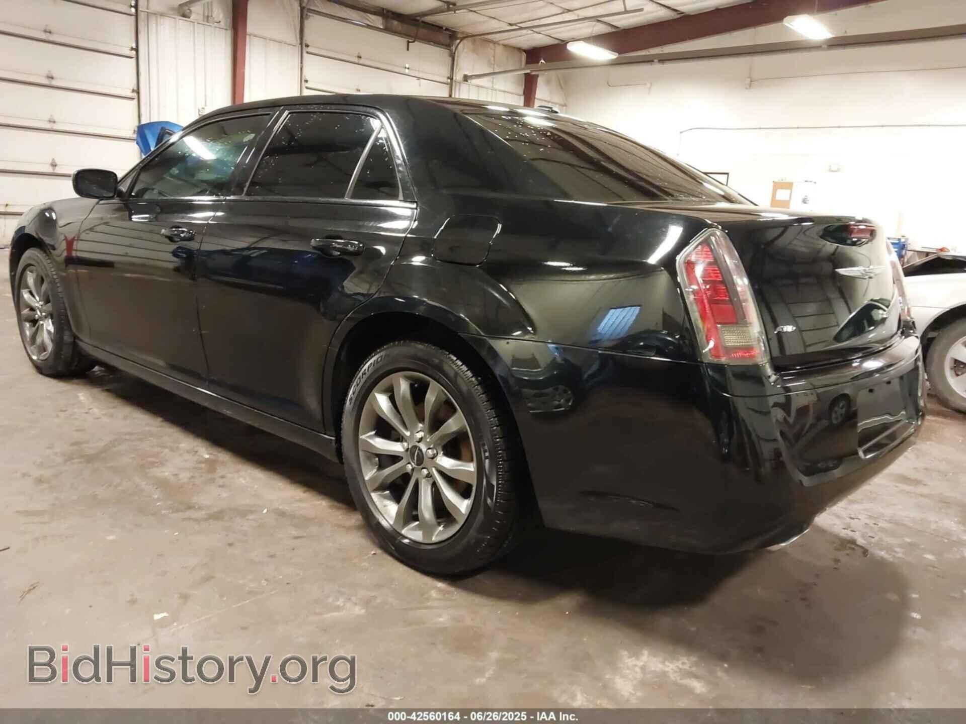 2014 CHRYSLER 300 - VIN: 2C3CCAGG3EH331532 - Фото 3