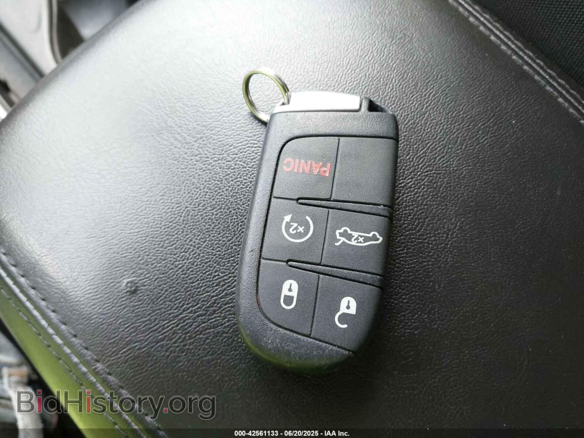 2015 CHRYSLER 200 - VIN: 1C3CCCAB9FN757257 - Фото 11