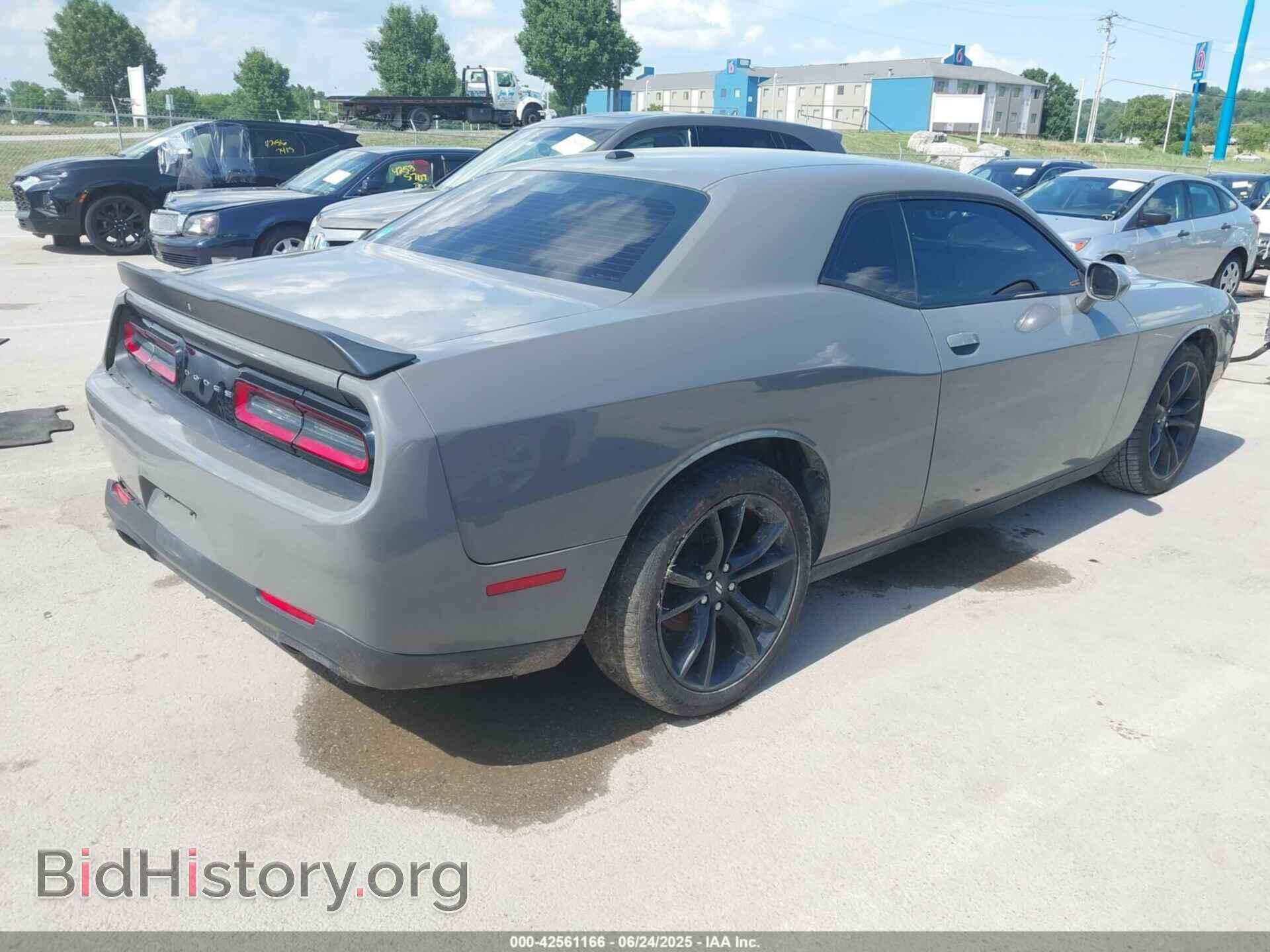 2018 DODGE CHALLENGER - VIN: 2C3CDZAG4JH142063 - Photo 4