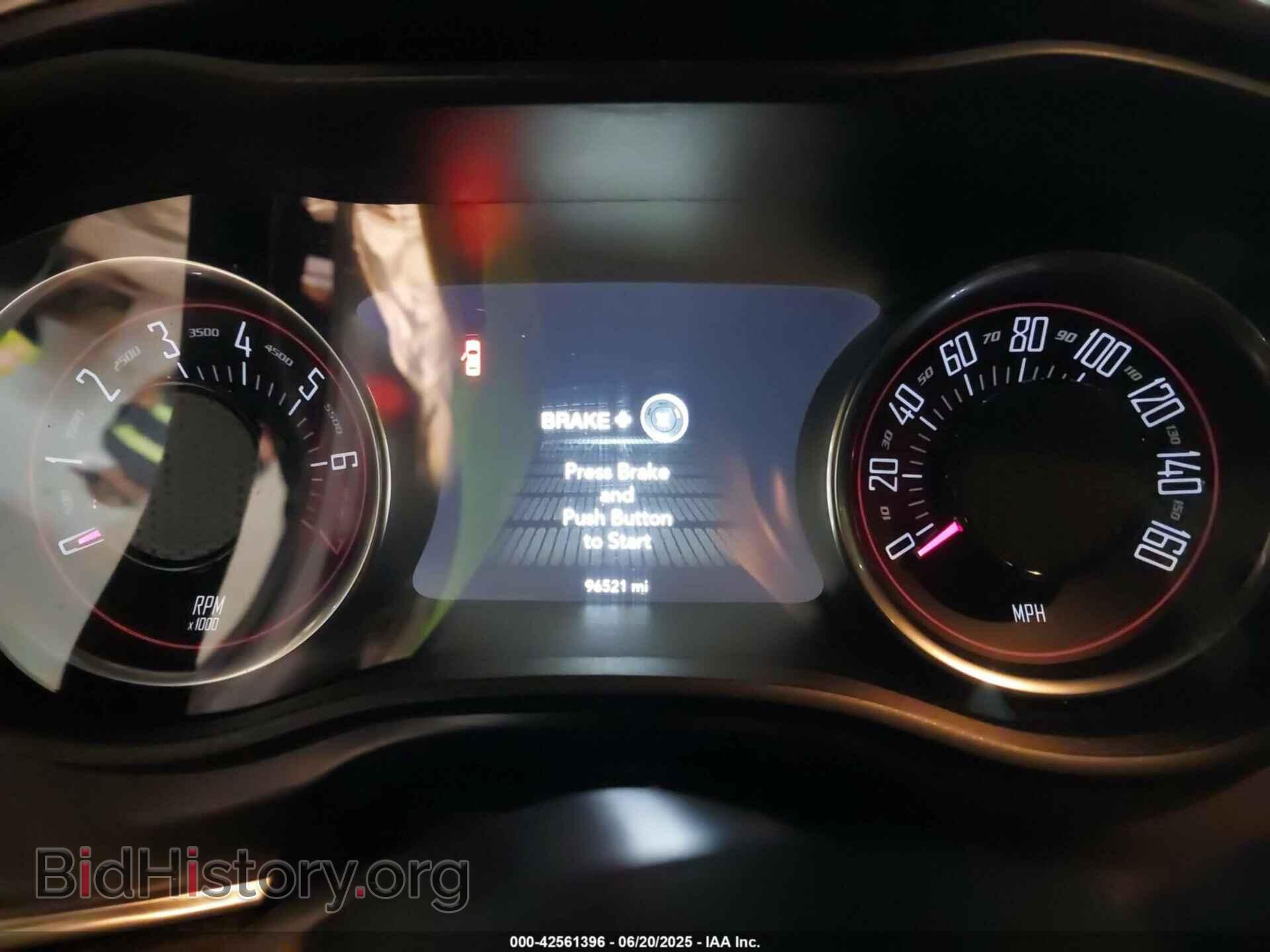 2017 DODGE CHALLENGER - VIN: 2C3CDZAG4HH573190 - Фото 7