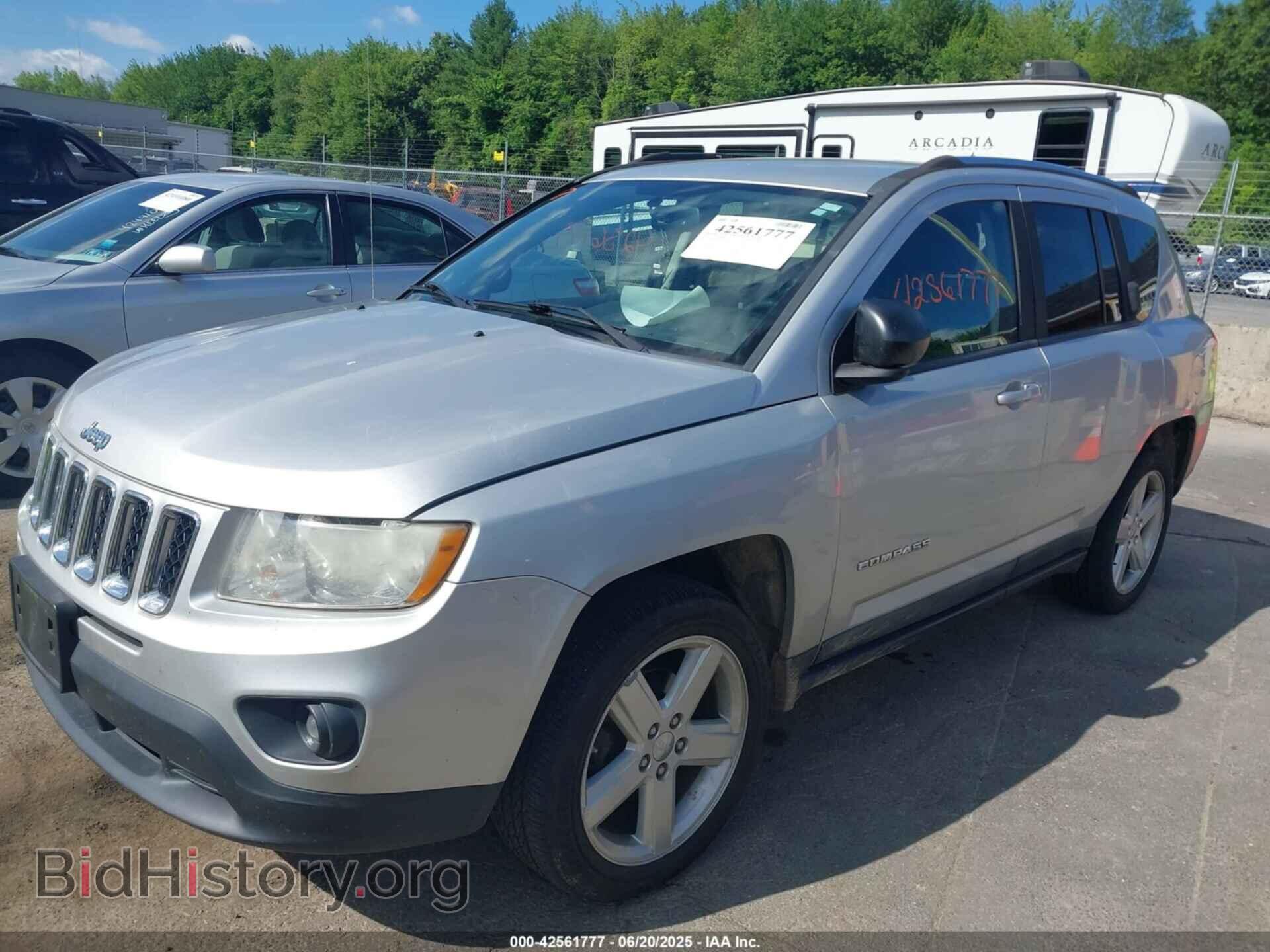 2011 JEEP COMPASS - VIN: 1J4NF5FB5BD248048 - Photo 2