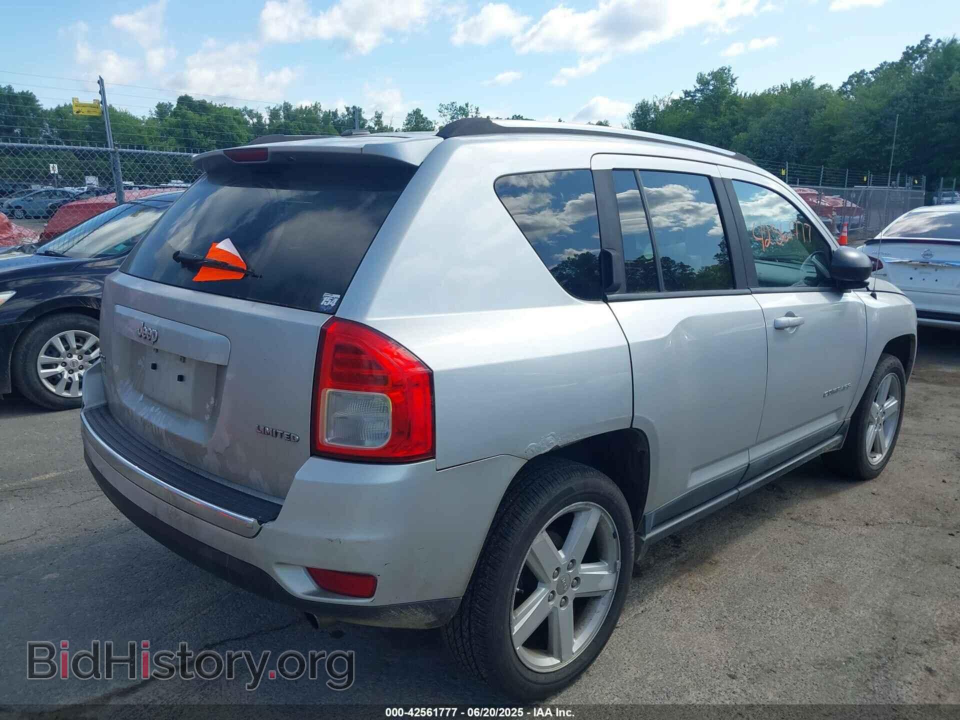 2011 JEEP COMPASS - VIN: 1J4NF5FB5BD248048 - Photo 4