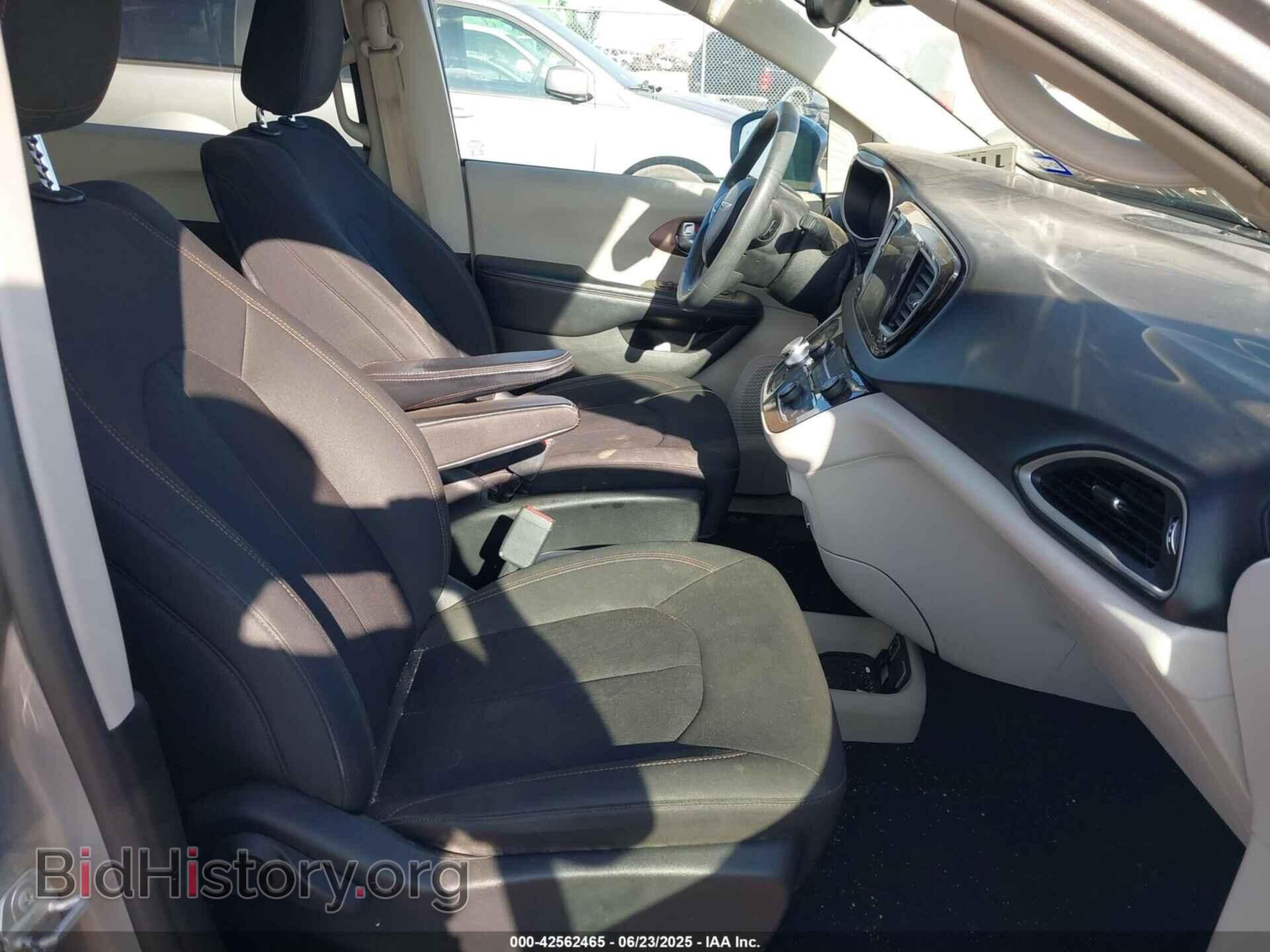 2017 CHRYSLER PACIFICA - VIN: 2C4RC1DG6HR514982 - Фото 5