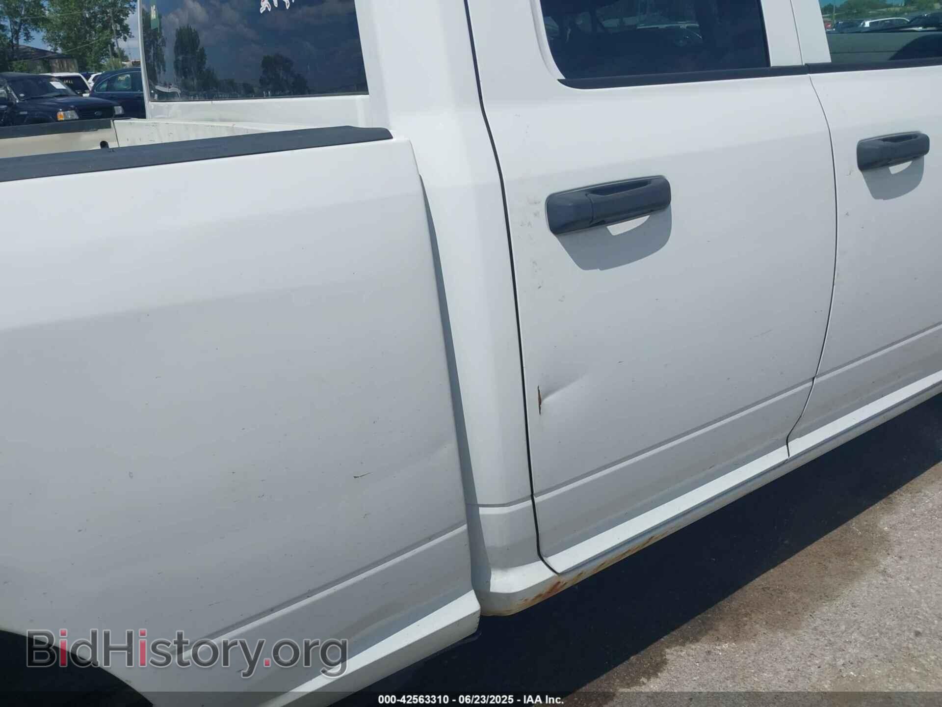2016 RAM 1500 - VIN: 1C6RR7FT8GS166537 - Фото 6