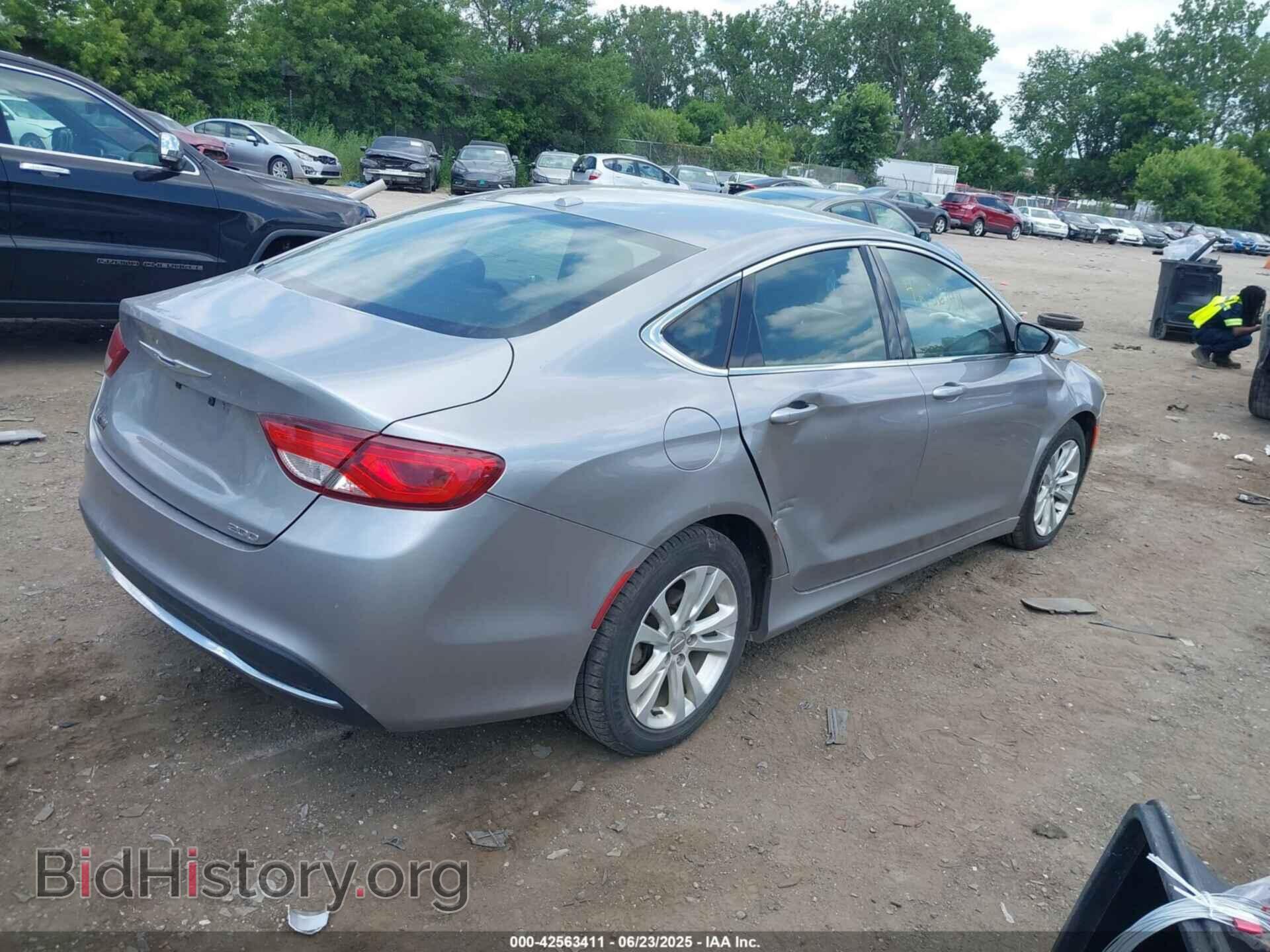 2015 CHRYSLER 200 - VIN: 1C3CCCAB3FN732838 - Фото 4