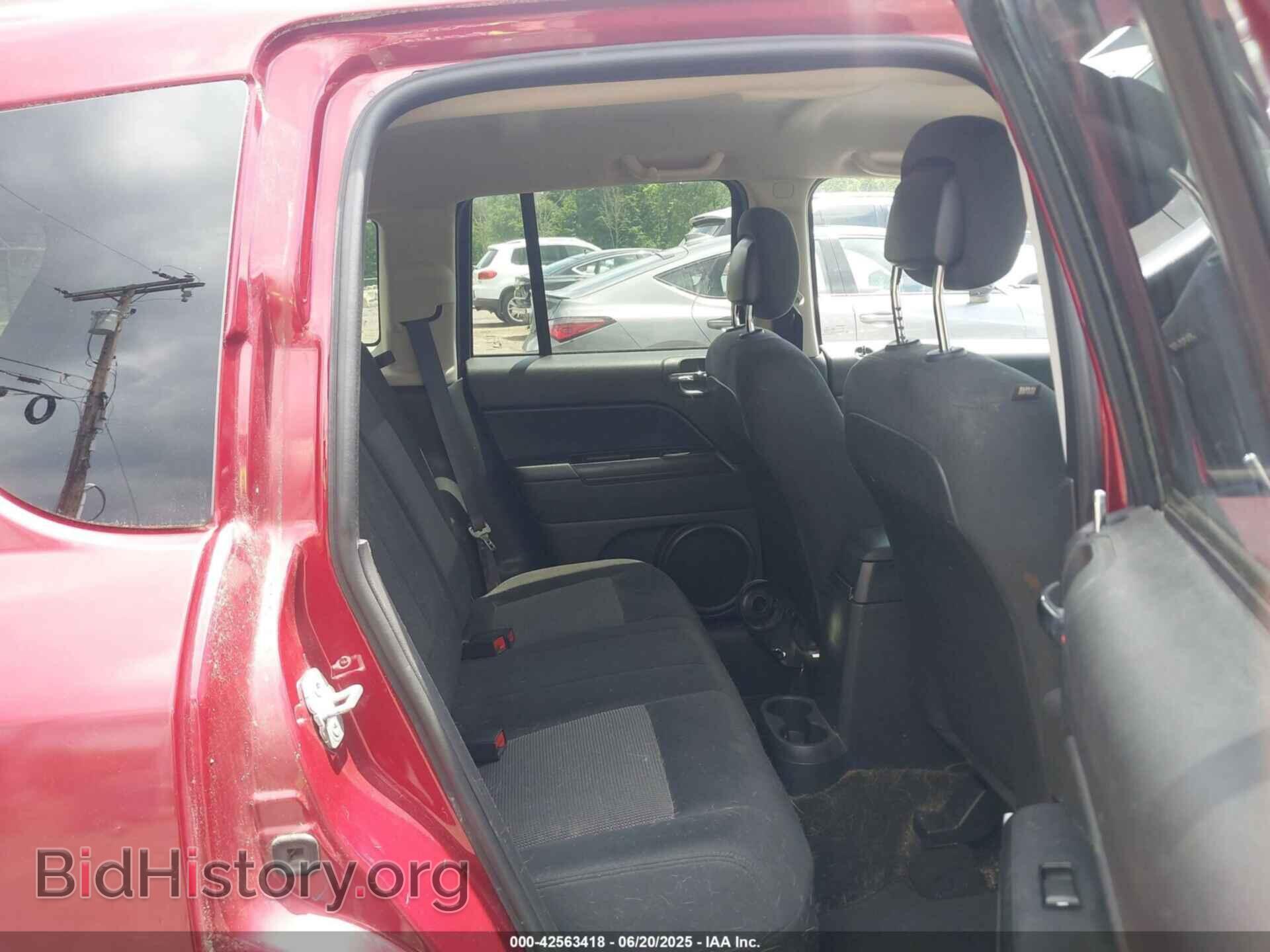 2014 JEEP COMPASS - VIN: 1C4NJDBBXED924079 - Фото 8
