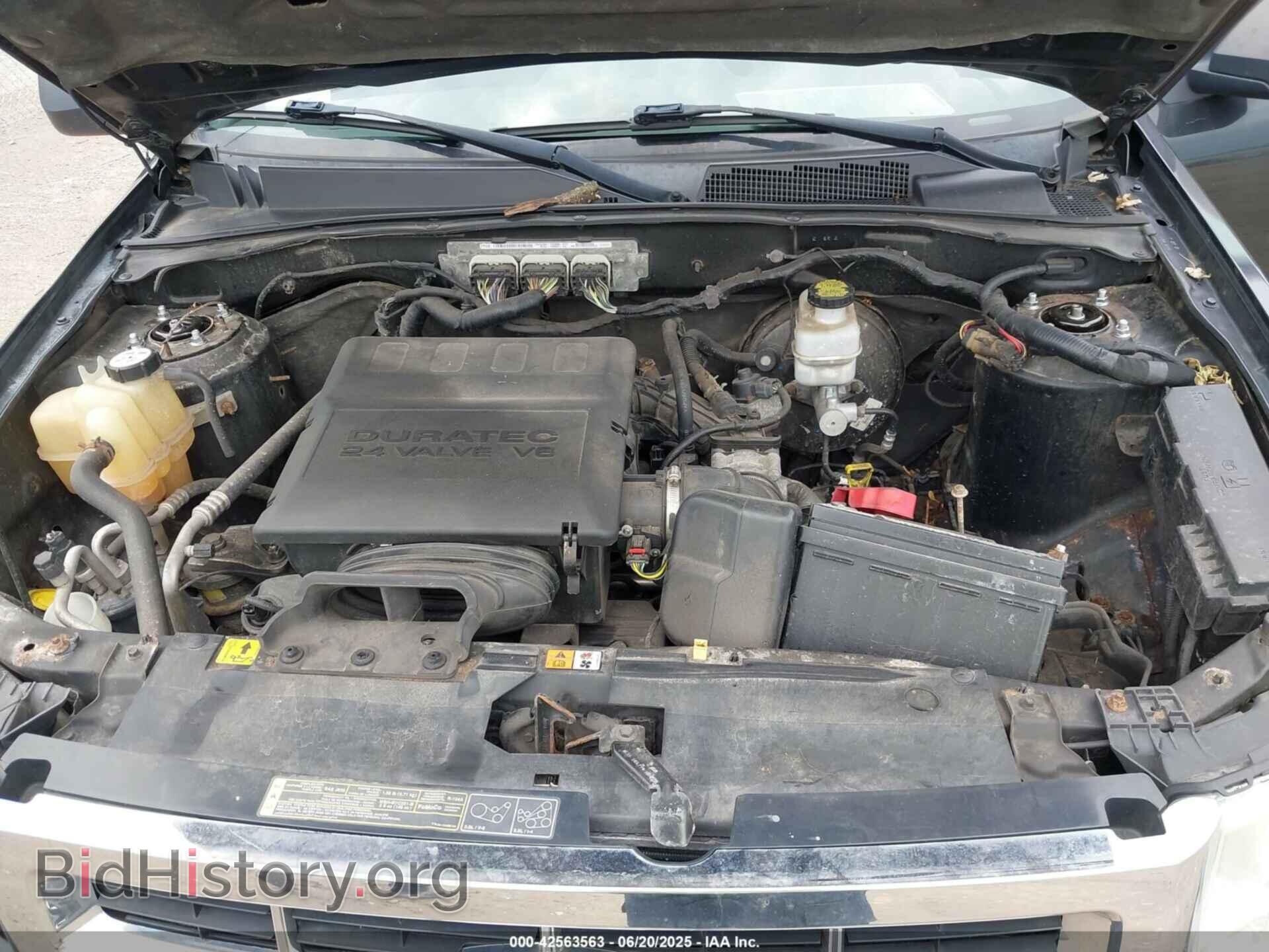 2011 FORD ESCAPE - VIN: 1FMCU9DG0BKA03206 - Фото 10