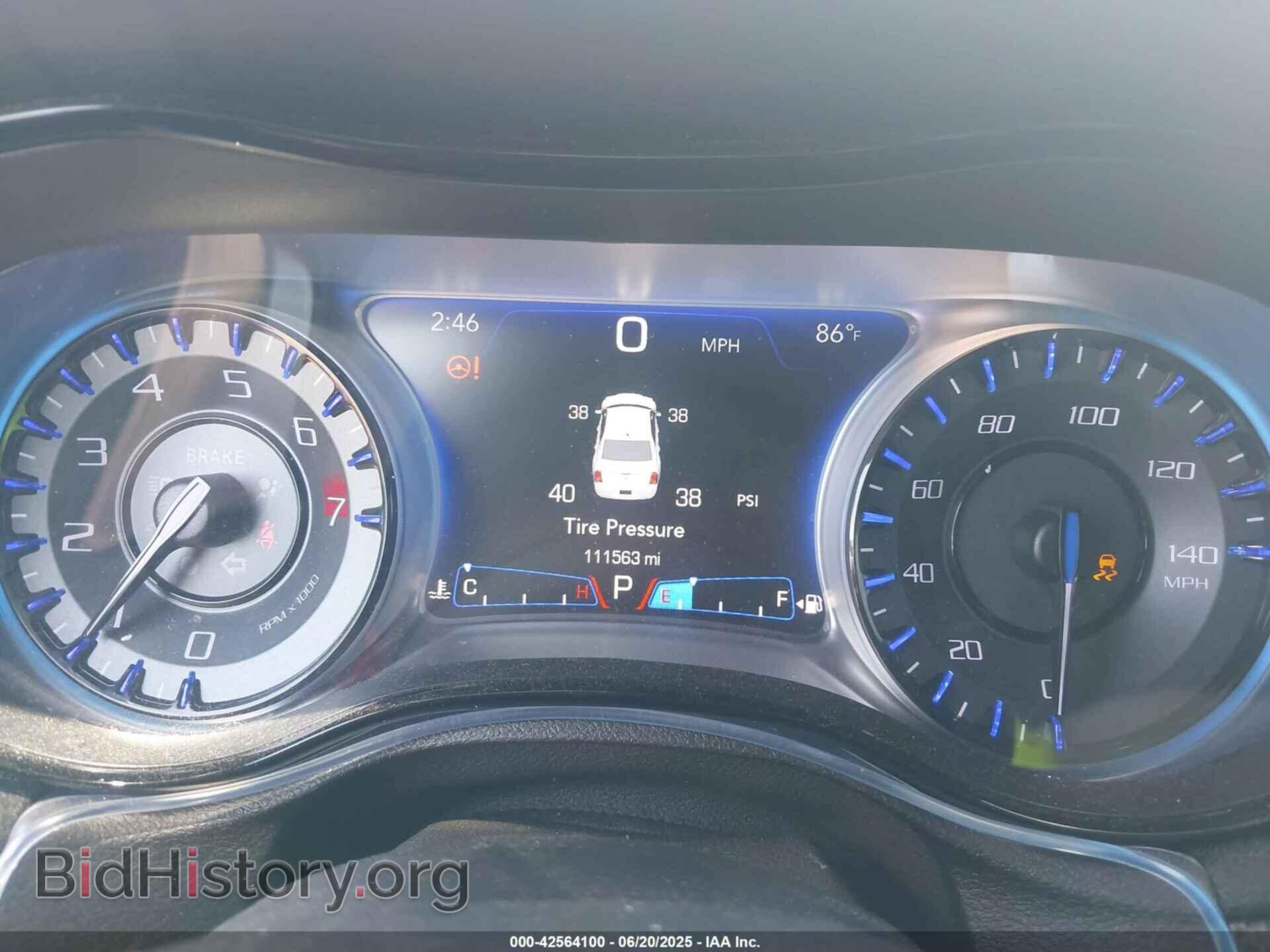2015 CHRYSLER 300 - VIN: 2C3CCAGG3FH884568 - Фото 7