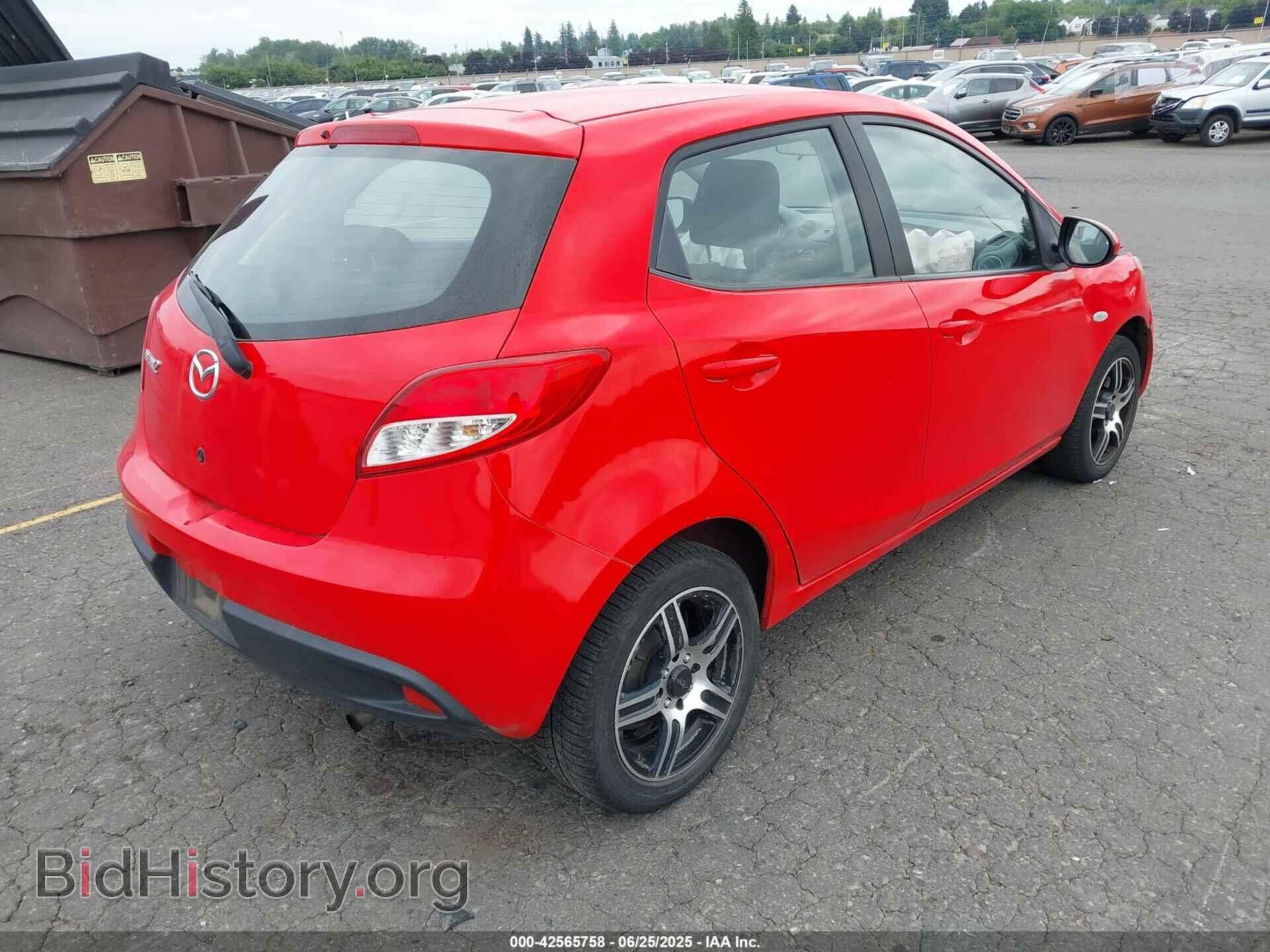 2014 MAZDA MAZDA2 - VIN: JM1DE1KZ4E0187190 - Фото 4
