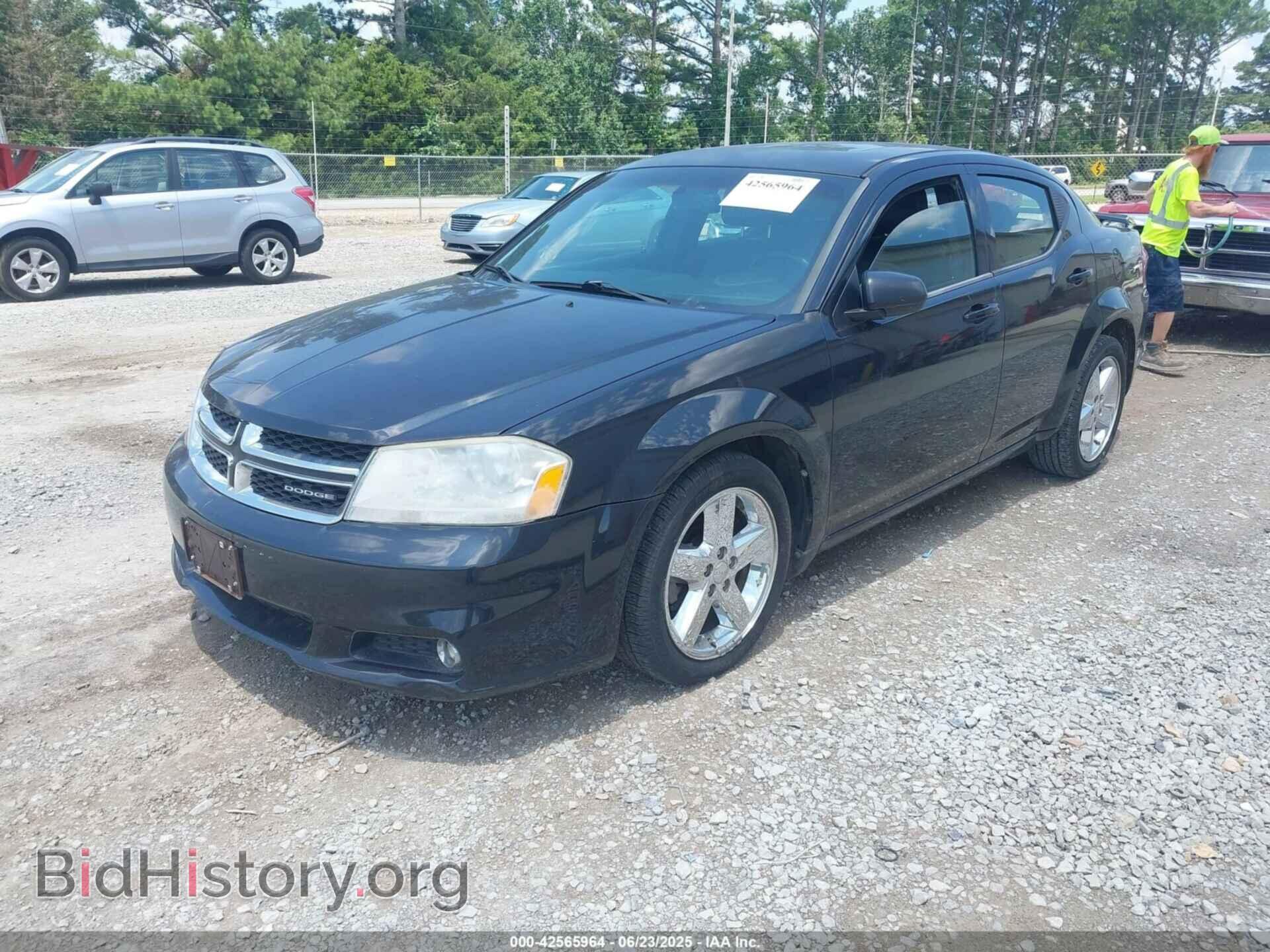 2011 DODGE AVENGER - VIN: 1B3BD2FG2BN524481 - Фото 2