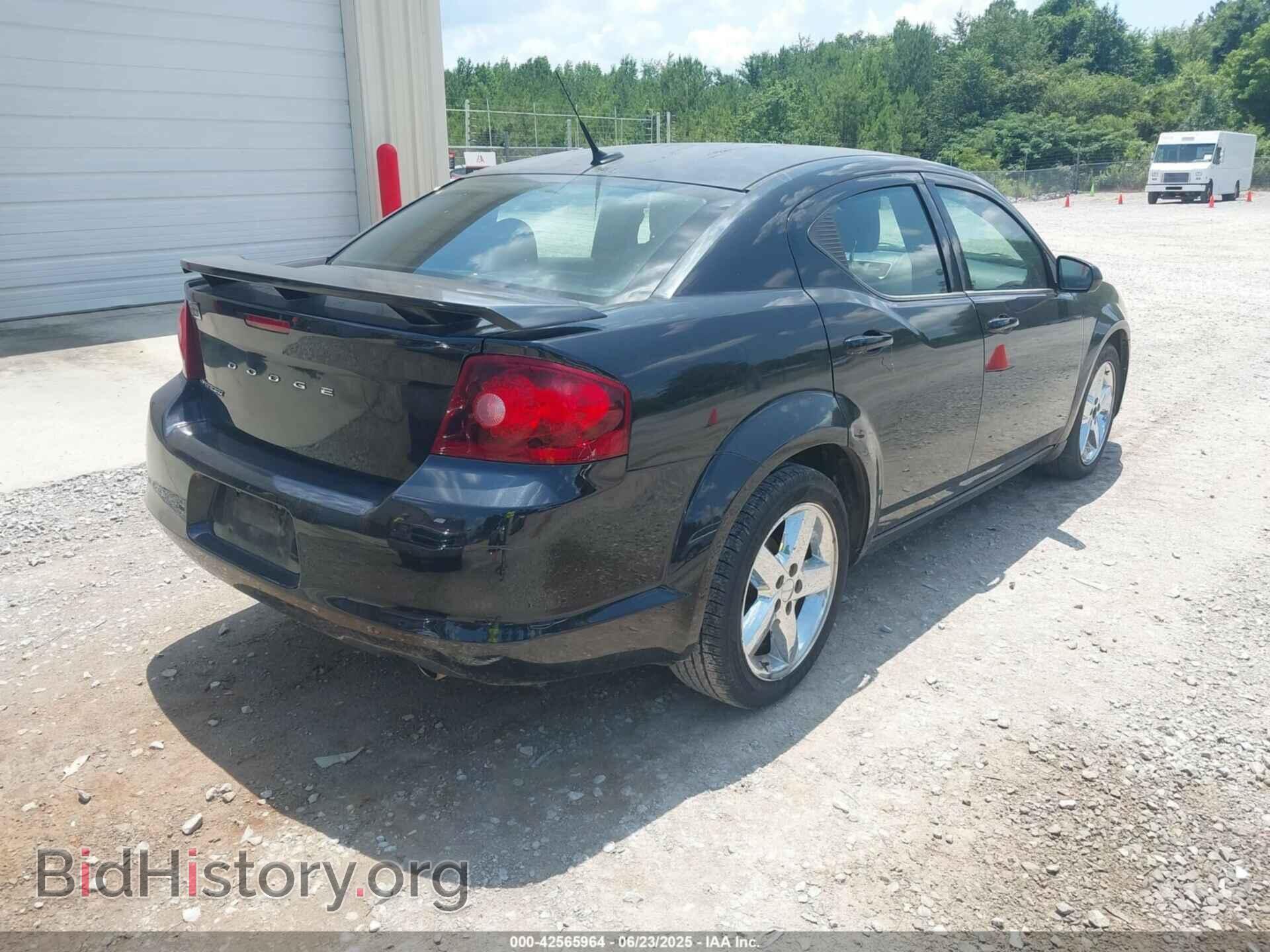 2011 DODGE AVENGER - VIN: 1B3BD2FG2BN524481 - Фото 4