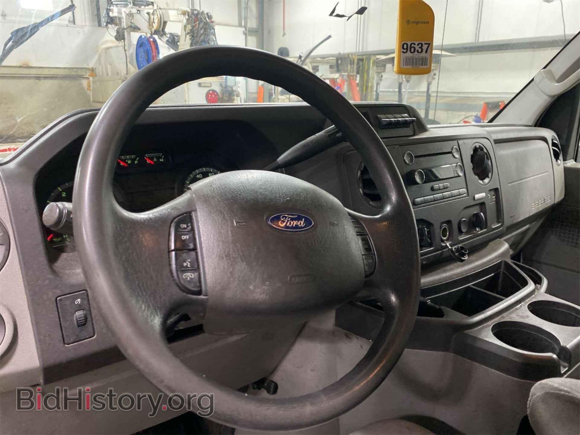 2017 FORD ECONOLINE - VIN: 1FDWE3F68HDC61319 - Photo 9