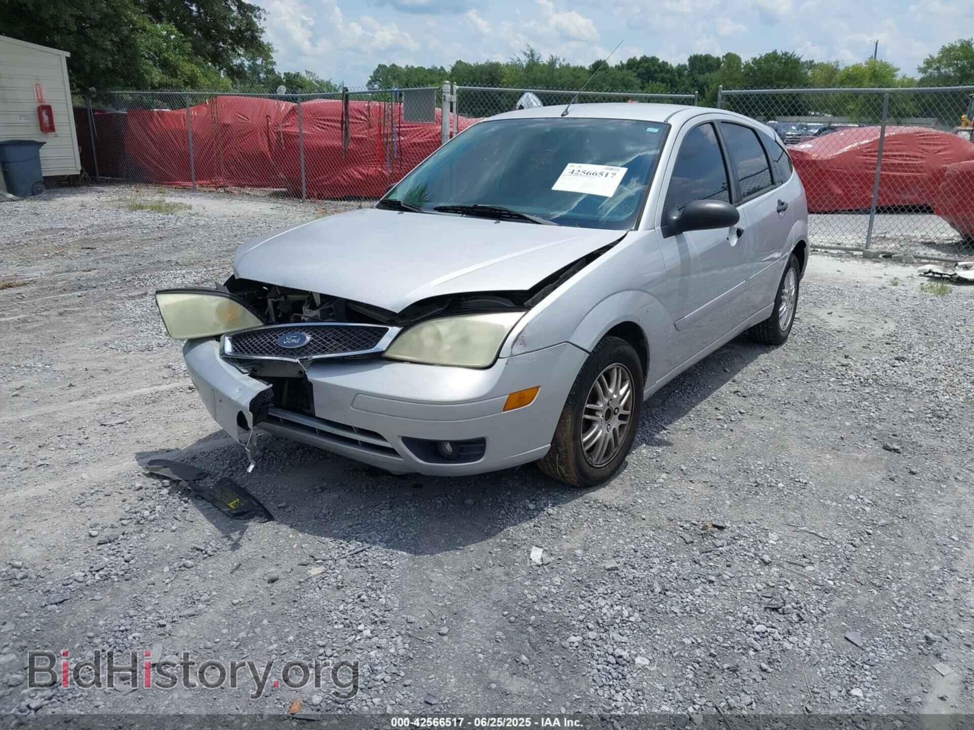 2007 FORD FOCUS - VIN: 1FAFP37N57W231577 - Фото 2