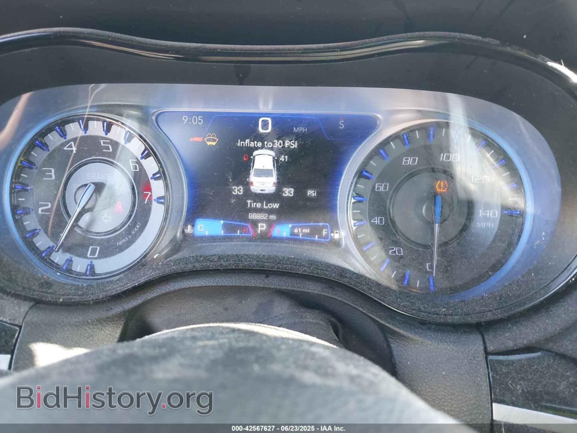 2019 CHRYSLER 300 - VIN: 2C3CCAGG3KH586189 - Фото 7