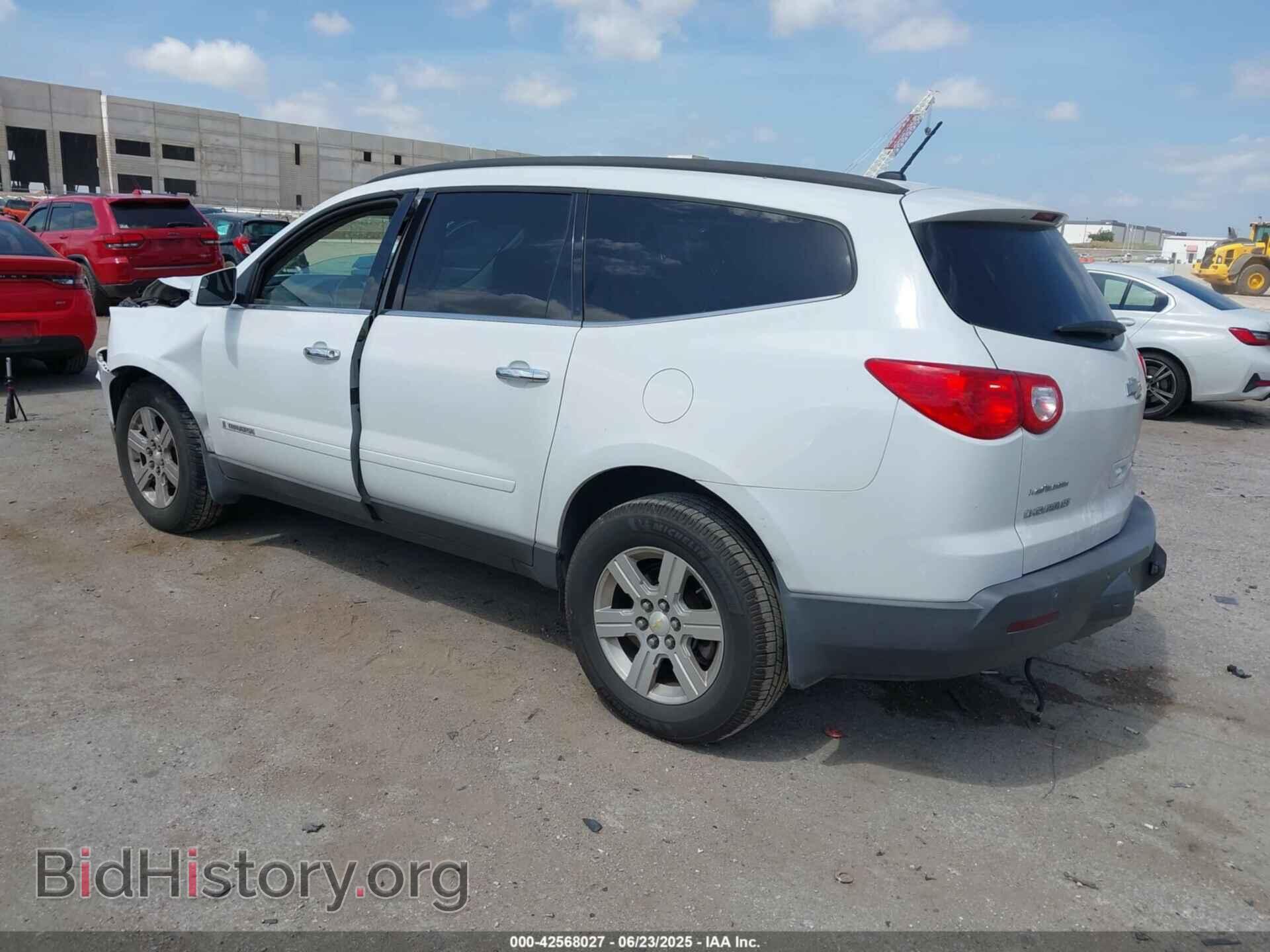 2009 CHEVROLET TRAVERSE - VIN: 1GNER23D59S120276 - Фото 3