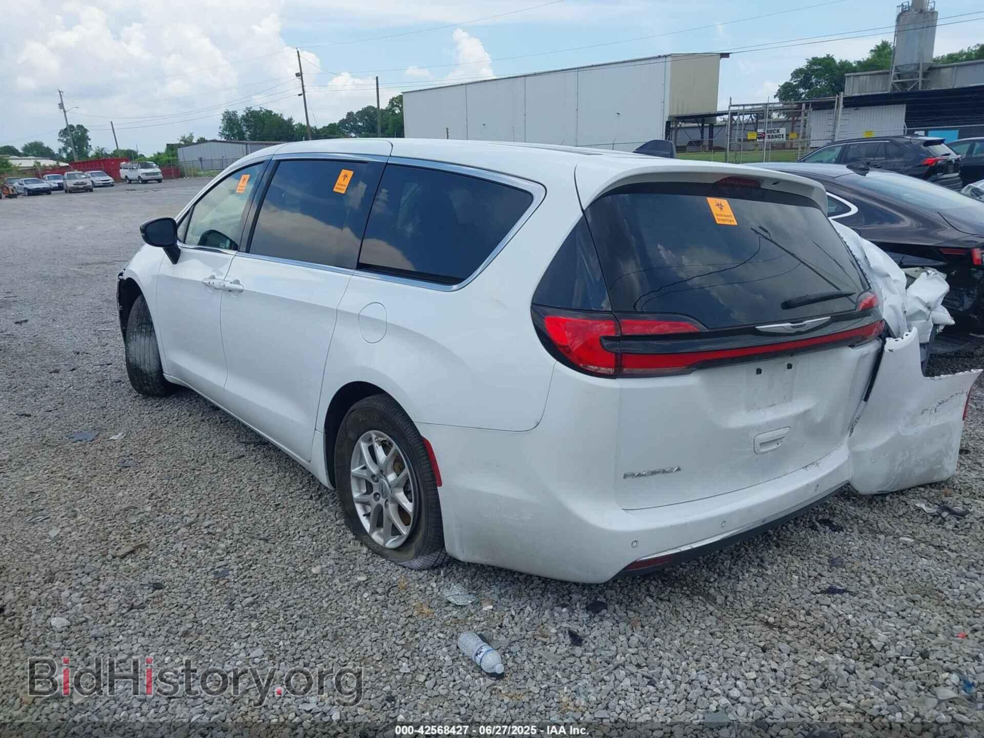 2024 CHRYSLER PACIFICA - VIN: 2C4RC1BG2RR118830 - Фото 3