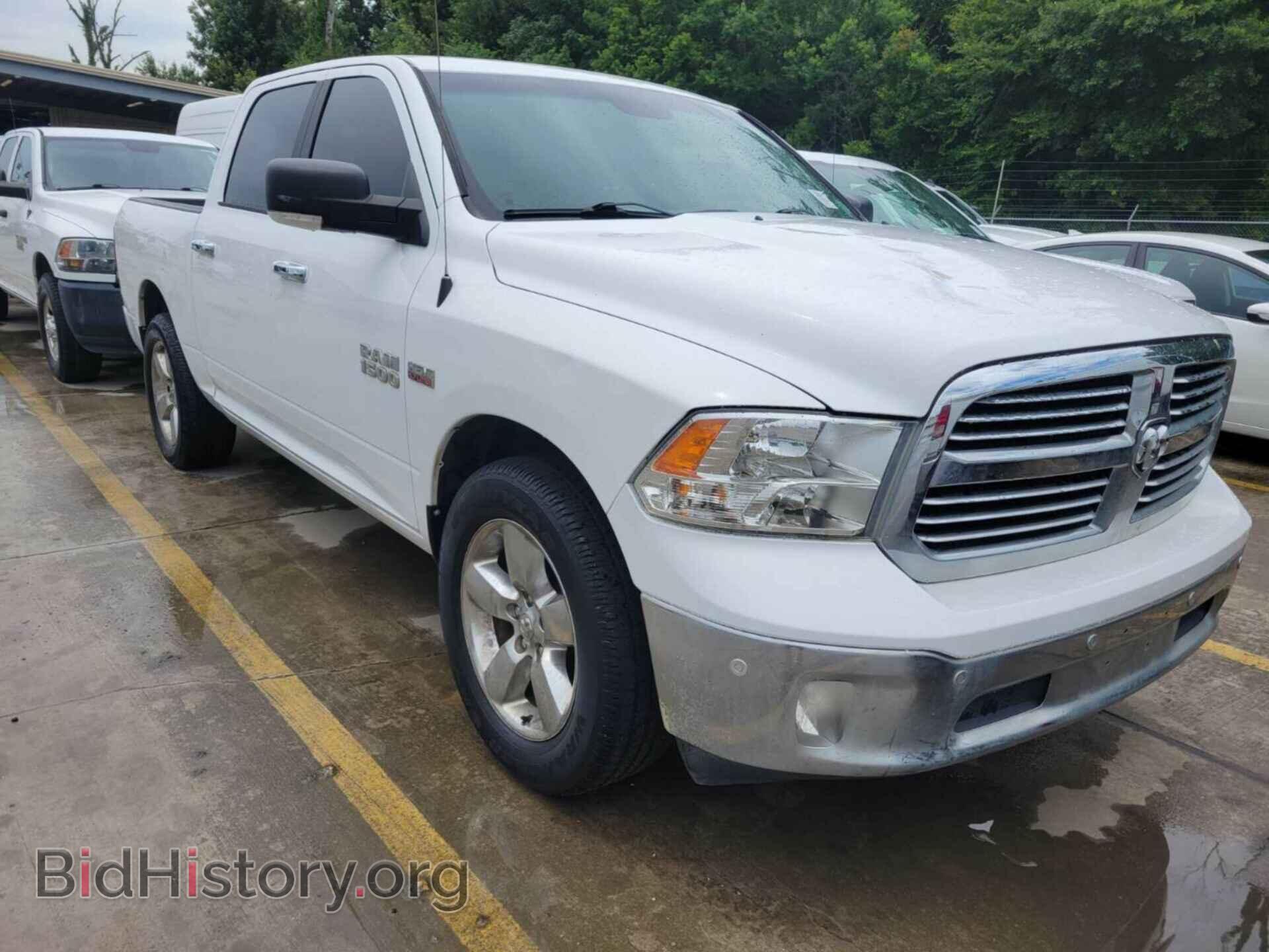 2018 RAM 1500 - VIN: 1C6RR6LT3JS266308 - Фото 3