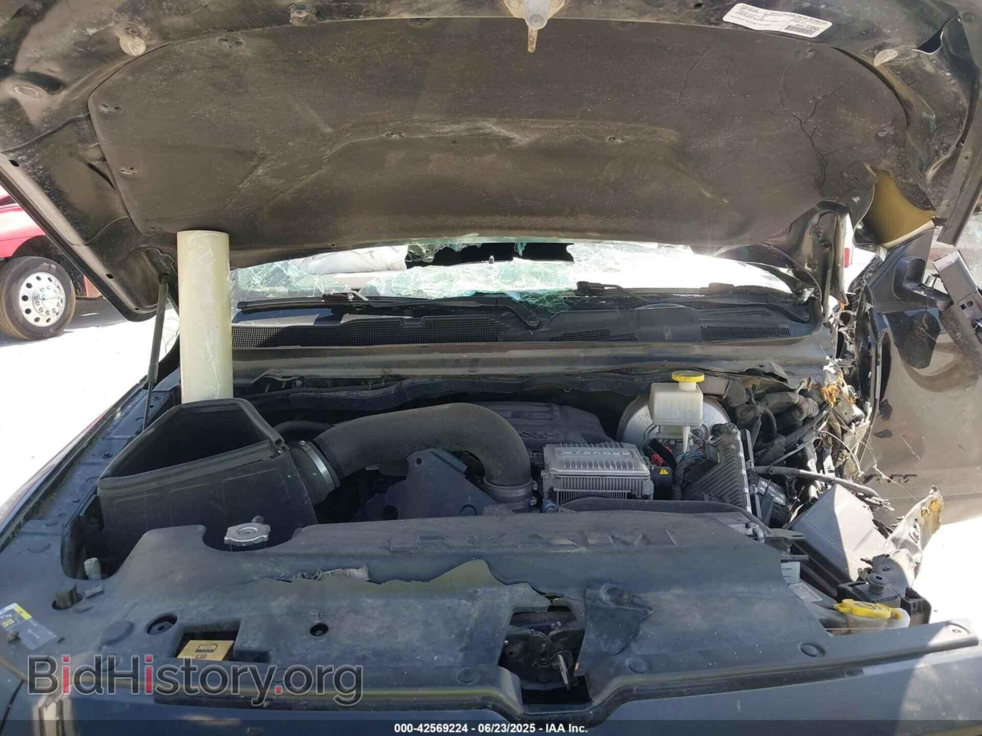 2020 RAM 1500 - VIN: 1C6SRFFT5LN396315 - Фото 10