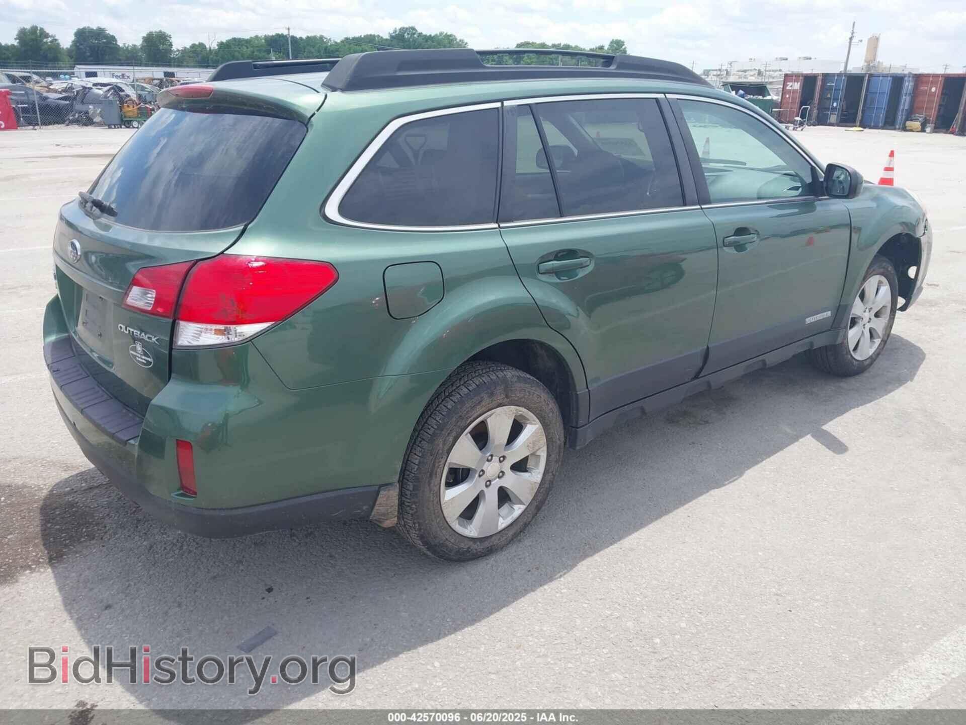 2011 SUBARU OUTBACK - VIN: 4S4BRCCC2B3432382 - Фото 4