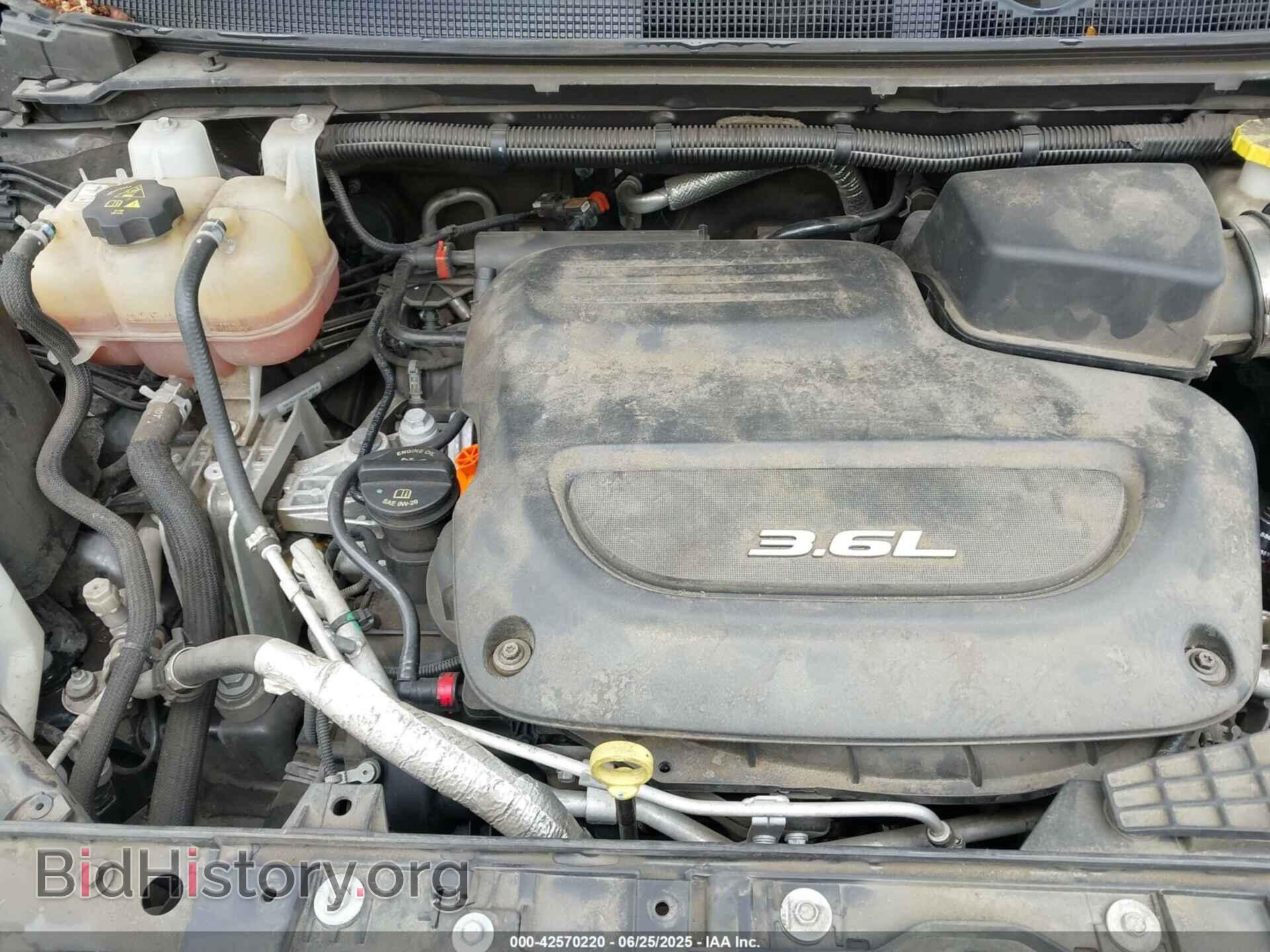 2017 CHRYSLER PACIFICA - VIN: 2C4RC1BGXHR665343 - Фото 10