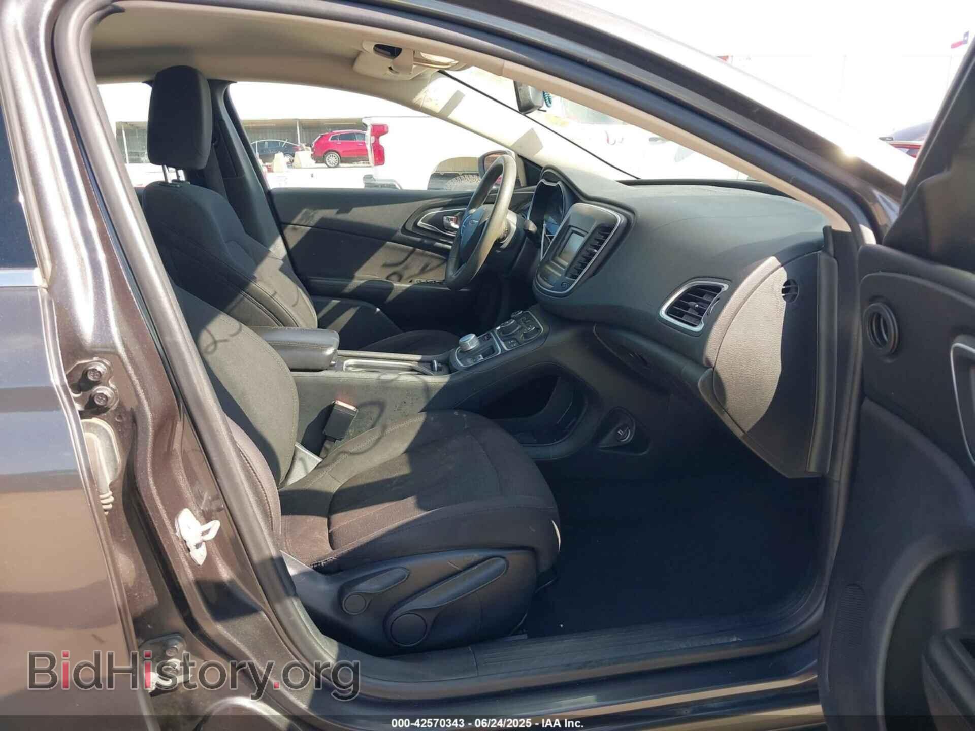 2015 CHRYSLER 200 - VIN: 1C3CCCABXFN575227 - Фото 5
