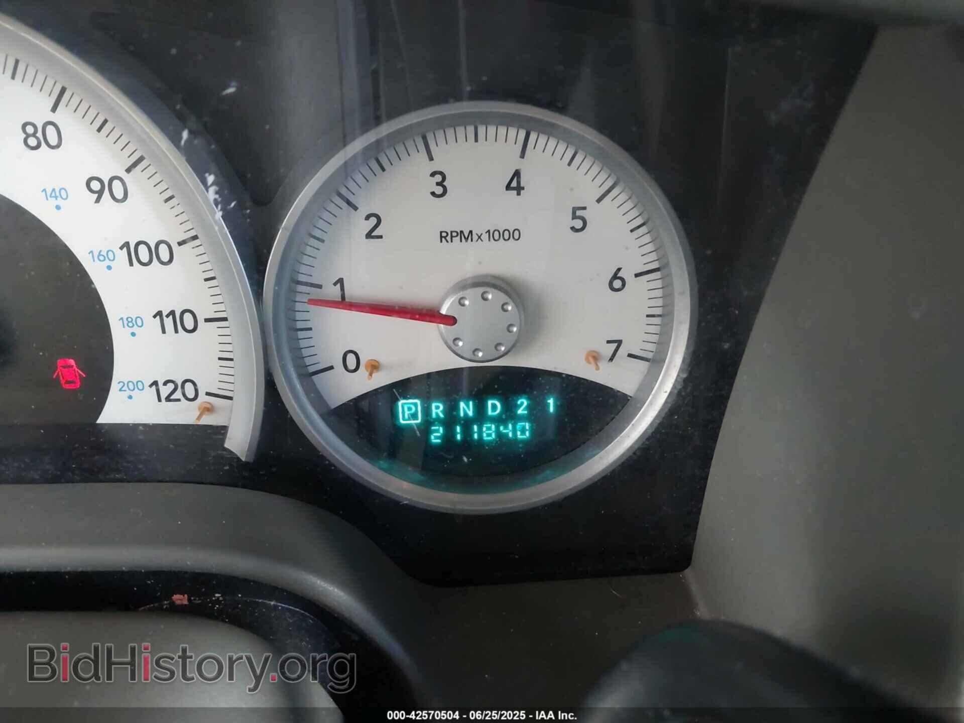 2005 DODGE DURANGO - VIN: 1D8HD48N85F607476 - Фото 7