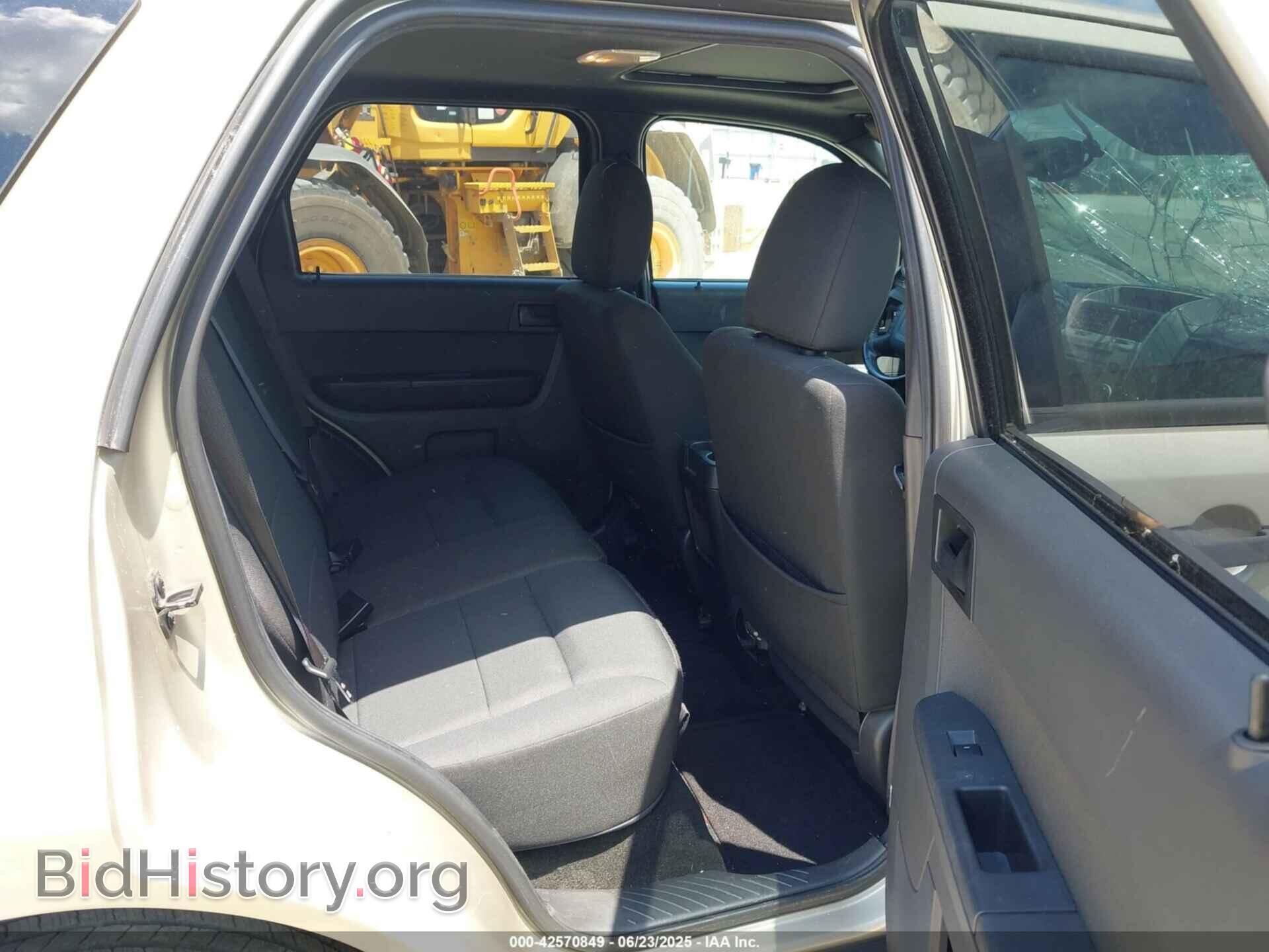 2012 FORD ESCAPE - VIN: 1FMCU0DGXCKC34160 - Фото 8