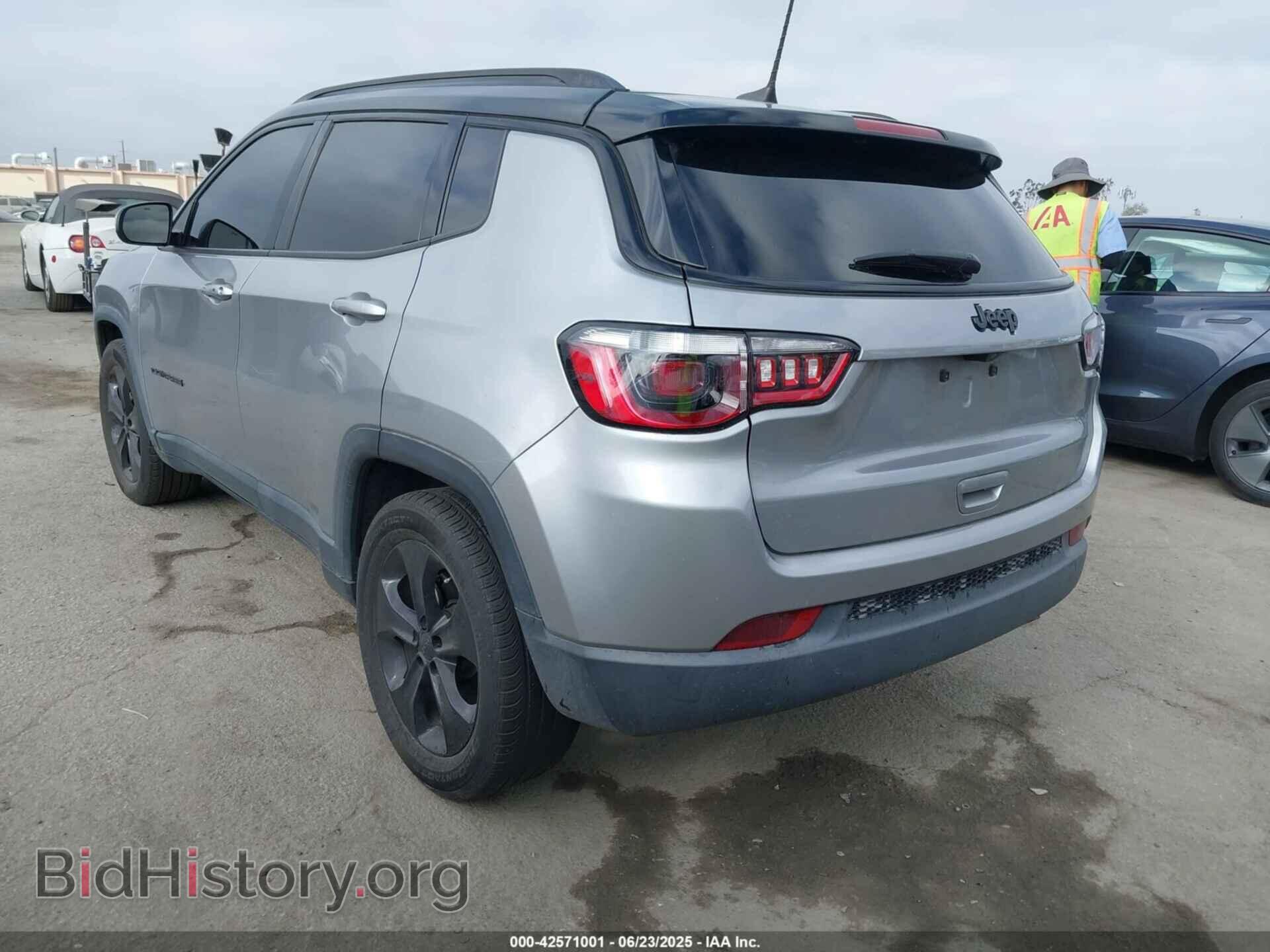 2021 JEEP COMPASS - VIN: 3C4NJCBB3MT507843 - Фото 3
