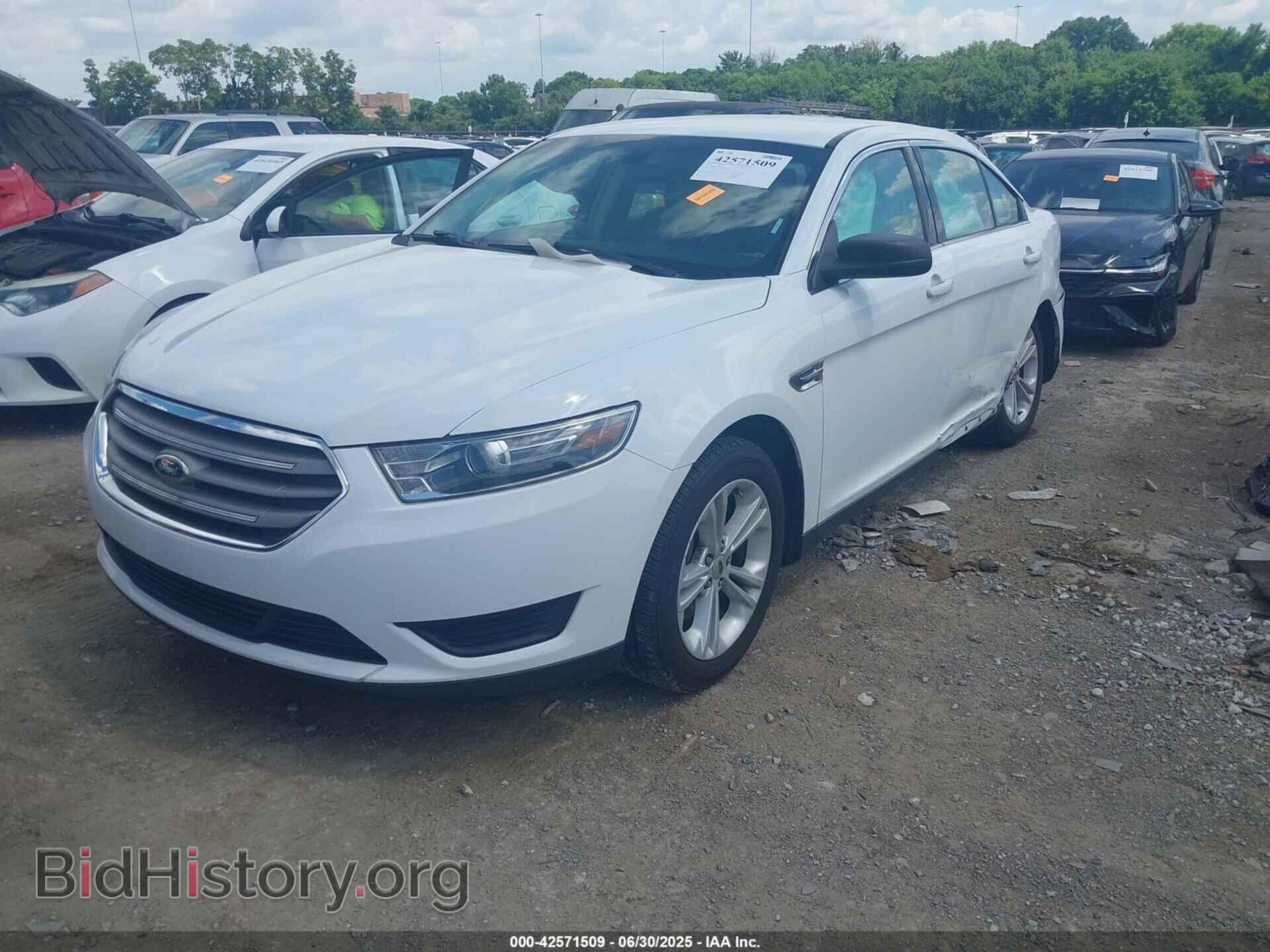 2015 FORD TAURUS - VIN: 1FAHP2D85FG200212 - Photo 2