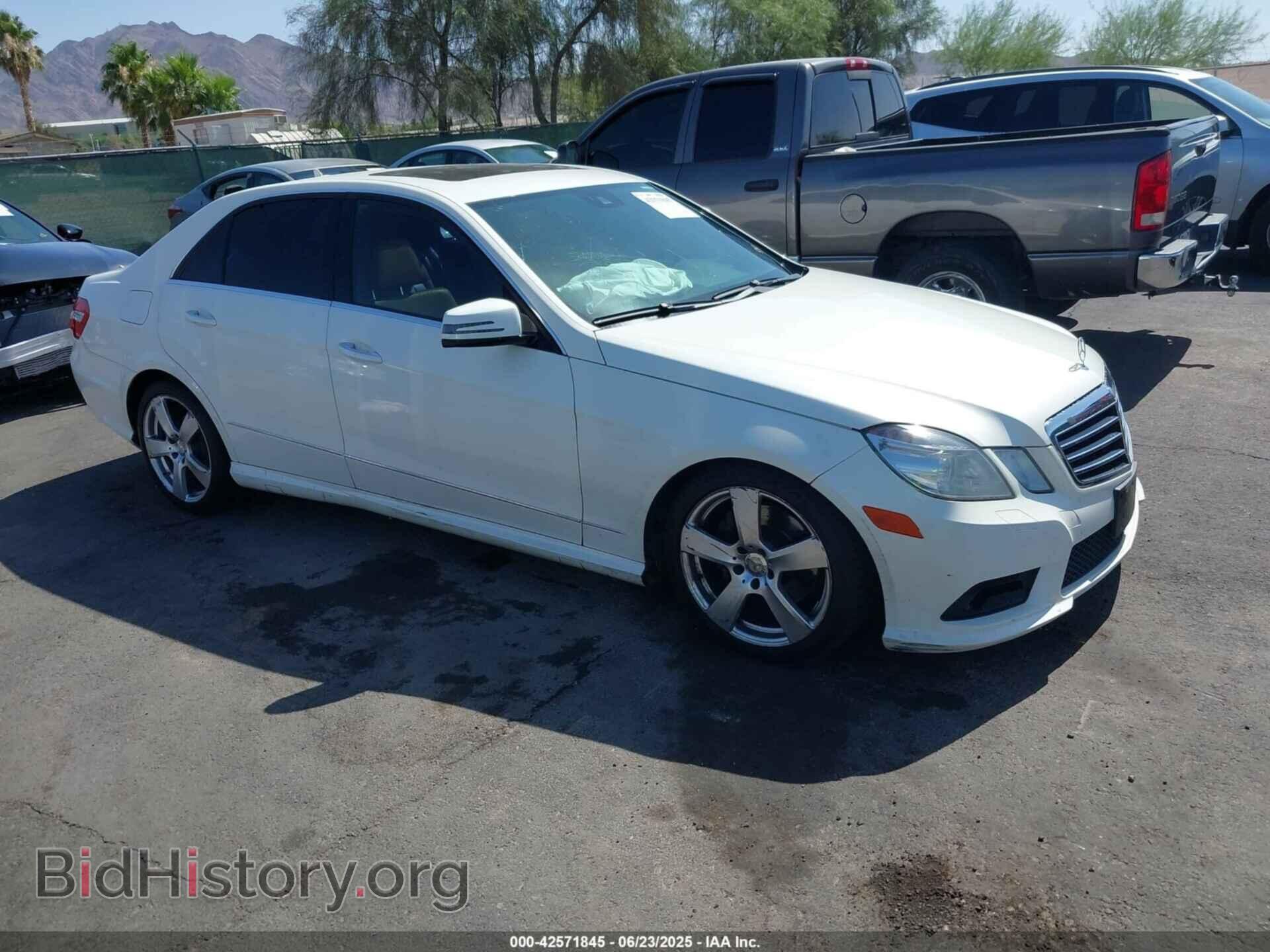 Photo WDDHF5GB6BA459946 - MERCEDES-BENZ E 350 2011