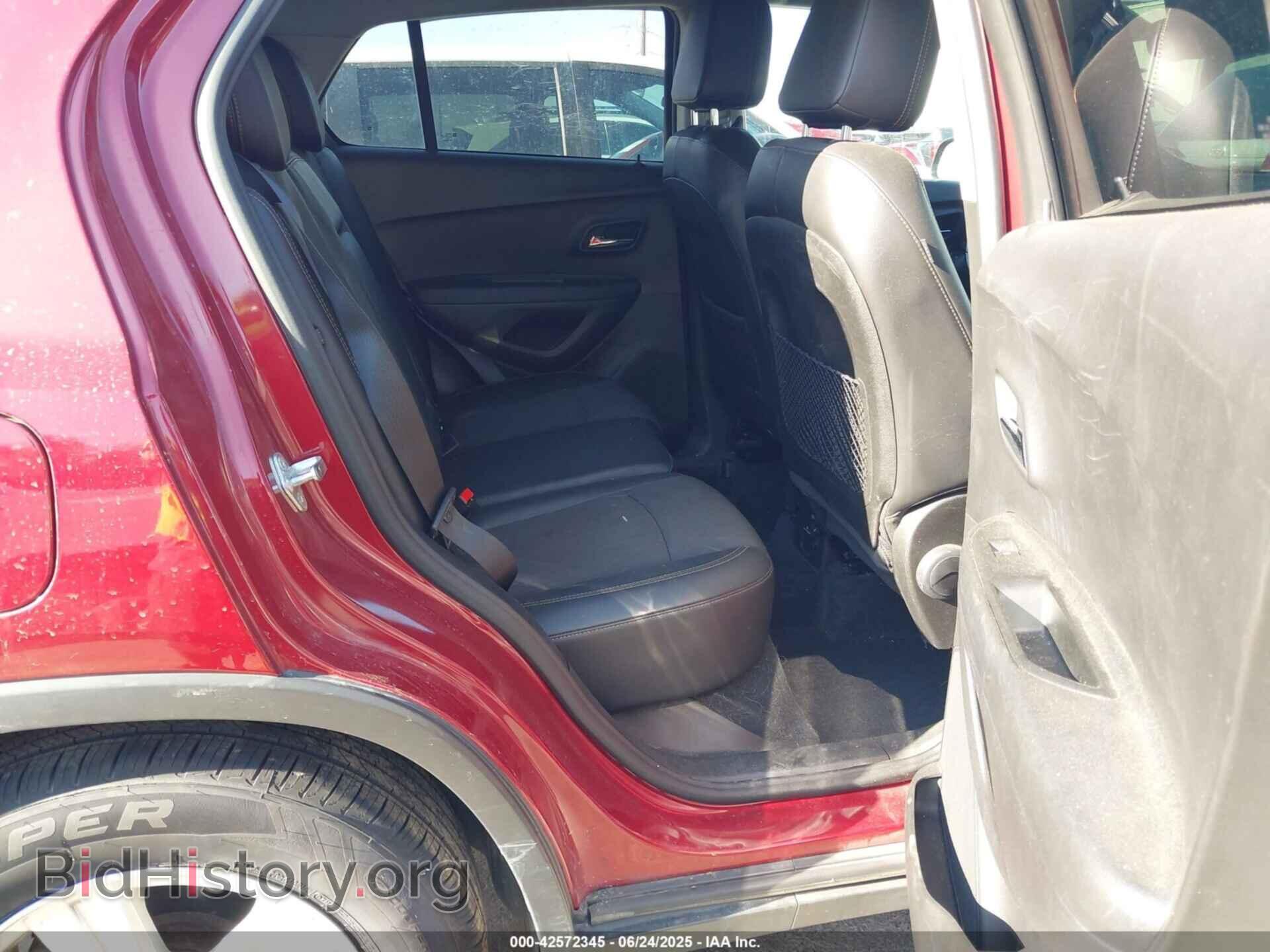 2019 CHEVROLET TRAX - VIN: 3GNCJPSB2KL268594 - Фото 8