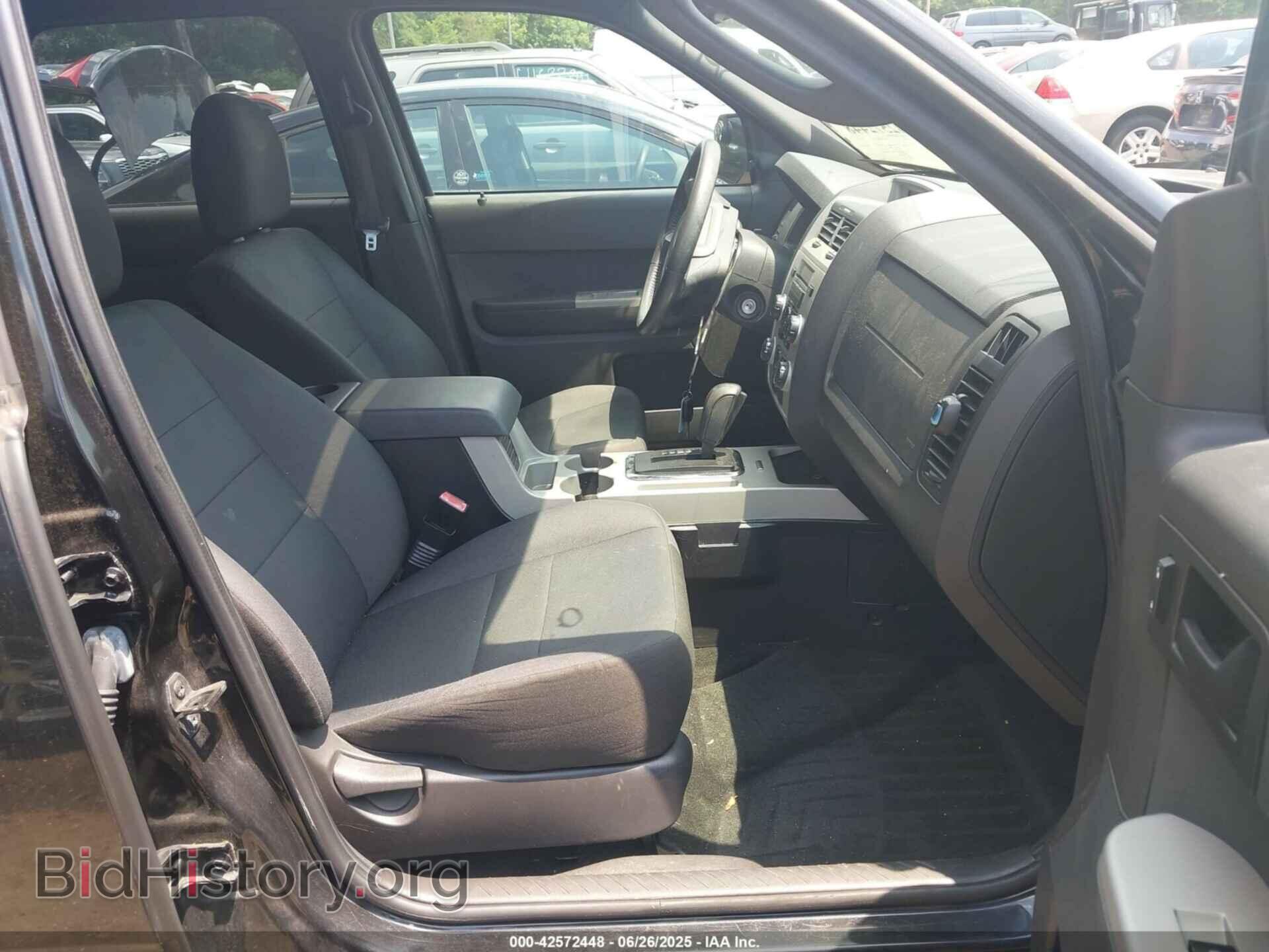 2011 FORD ESCAPE - VIN: 1FMCU0DG0BKA37254 - Фото 5
