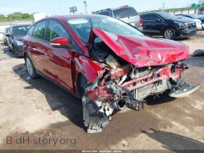 2017 Ford FOCUS SE, красный — VIN 1FADP3K28HL229961, IAAI